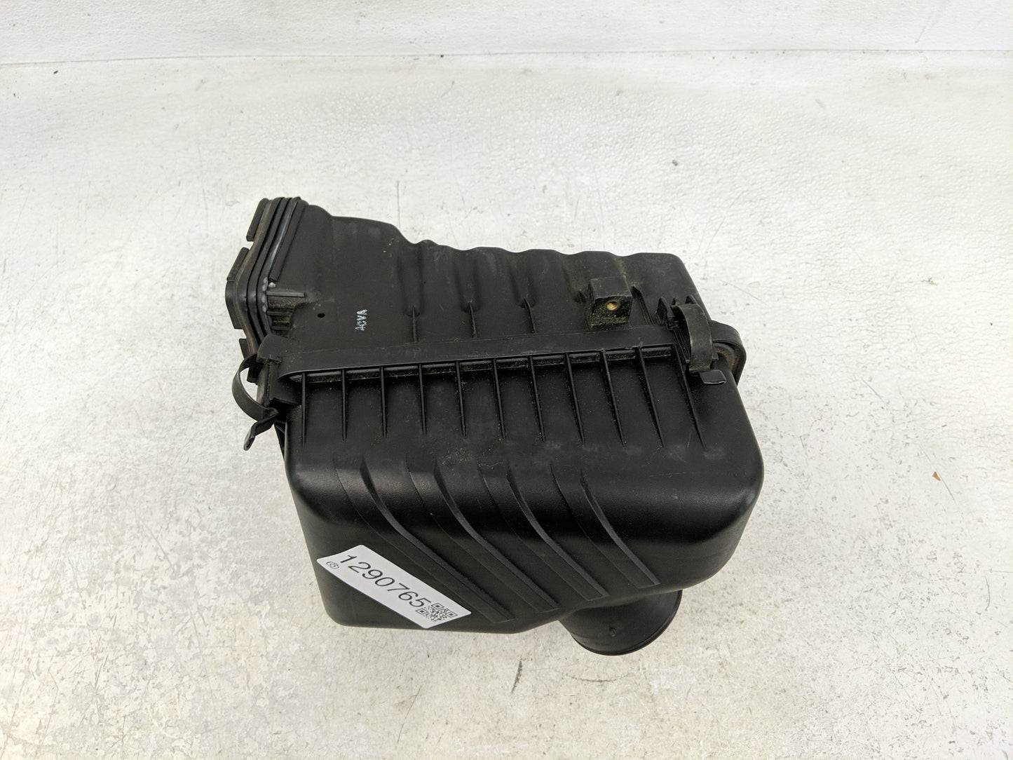 2004-2006 Kia Spectra Air Cleaner Intake-duct Hose Tube - Oemusedautoparts1.com