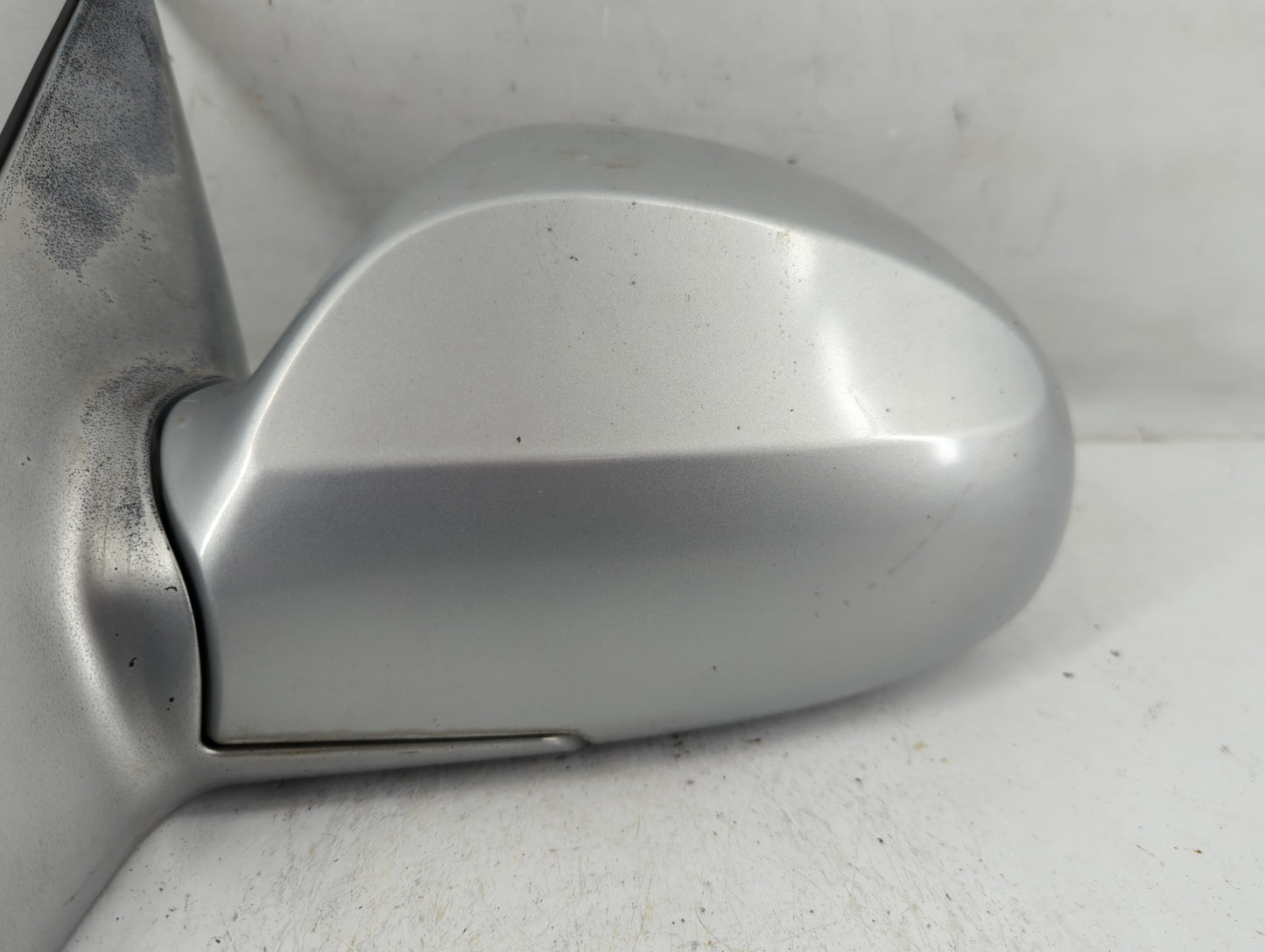 2002-2004 Kia Spectra Driver Left Side View Manual Door Mirror Silver - Oemusedautoparts1.com