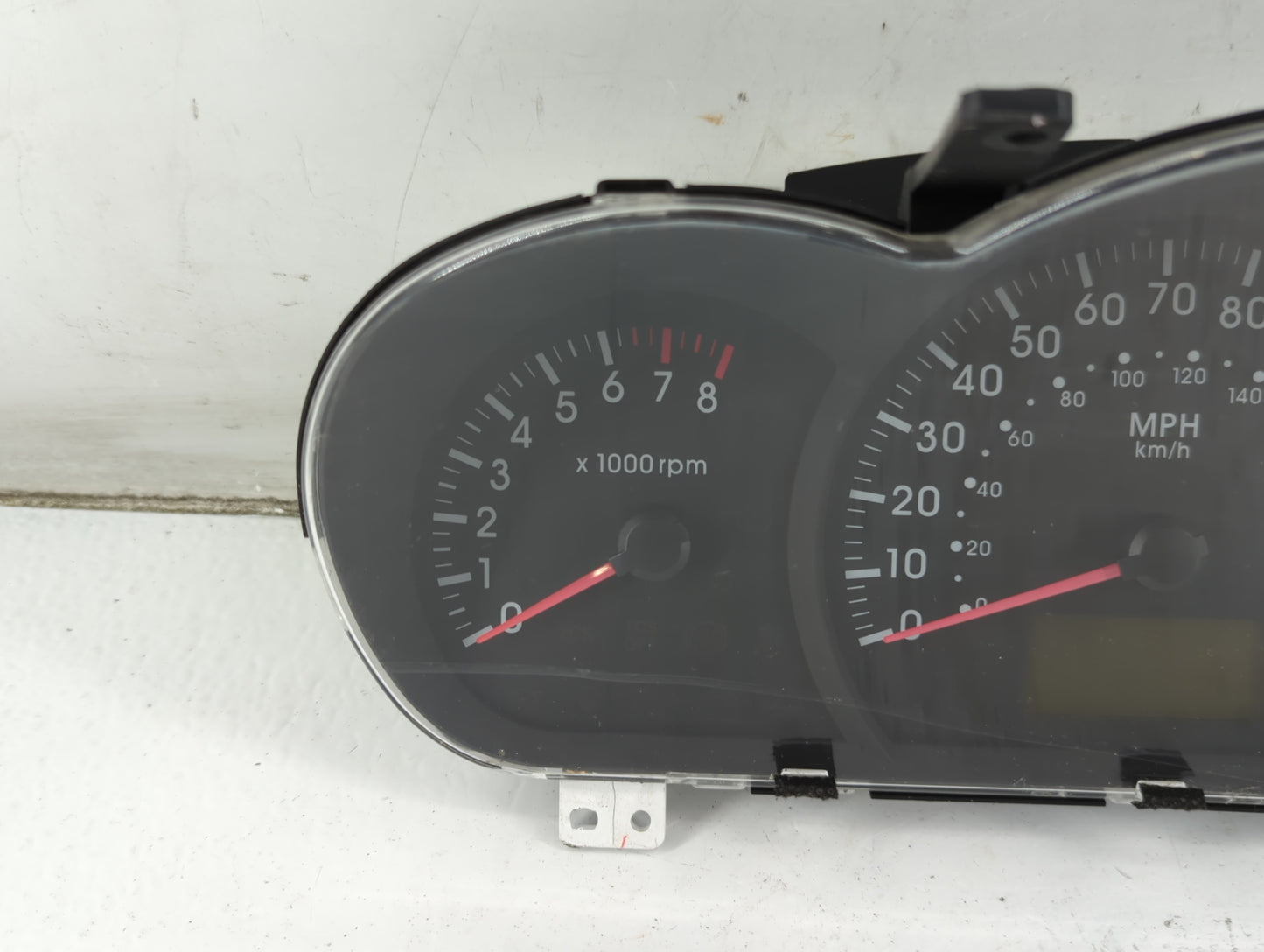 2004-2006 Kia Spectra Instrument Cluster Speedometer Gauges Miles:1K Fits Fits 2004 2005 2006 OEM Used Auto Parts - Oemuseda