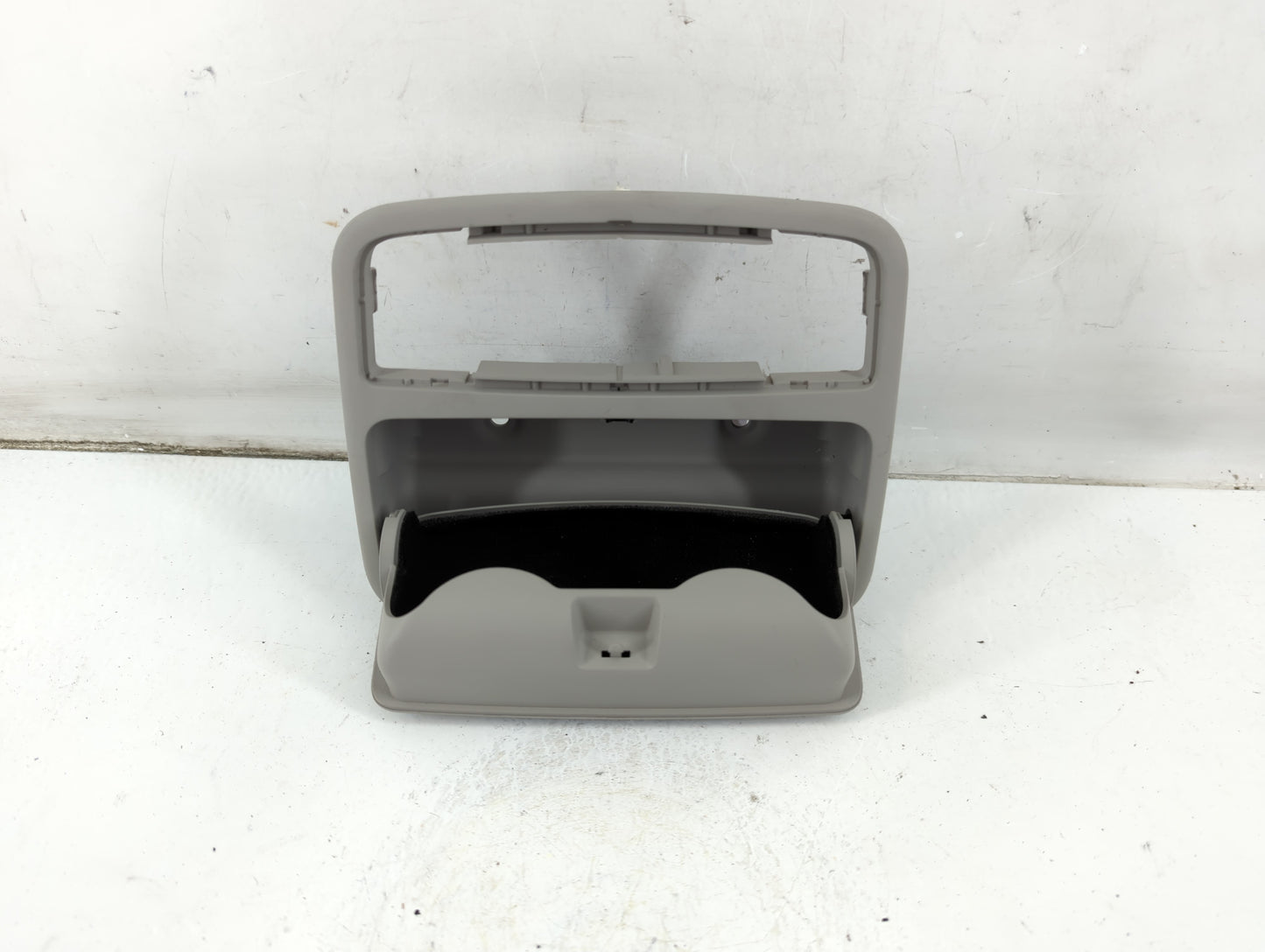 2004 Kia Spectra Overhead Roof Console Interior Dome Light - Oemusedautoparts1.com