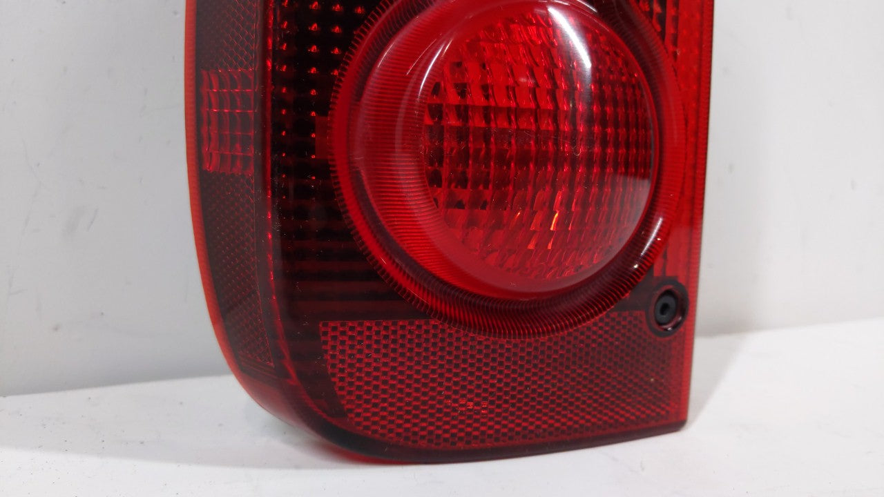 2004-2005 Land Rover Freelander Tail Light Assembly Driver Left OEM Fits Fits 2004 2005 OEM Used Auto Parts - Oemusedautopar
