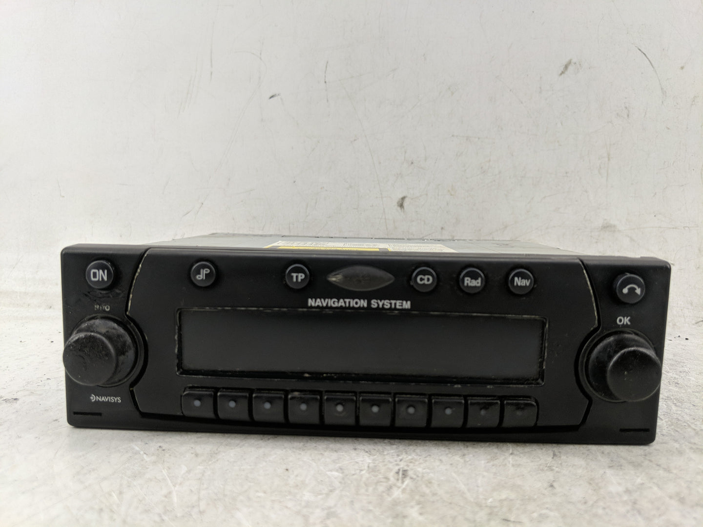 2004 Land Rover Range Rover Radio AM FM Cd Player Receiver Replacement Fits Fits 2002 2003 2005 OEM Used Auto Parts - Oemuse