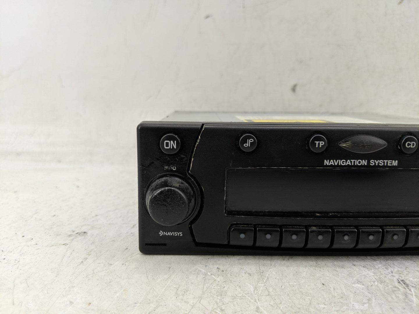 2004 Land Rover Range Rover Radio AM FM Cd Player Receiver Replacement Fits Fits 2002 2003 2005 OEM Used Auto Parts - Oemuse