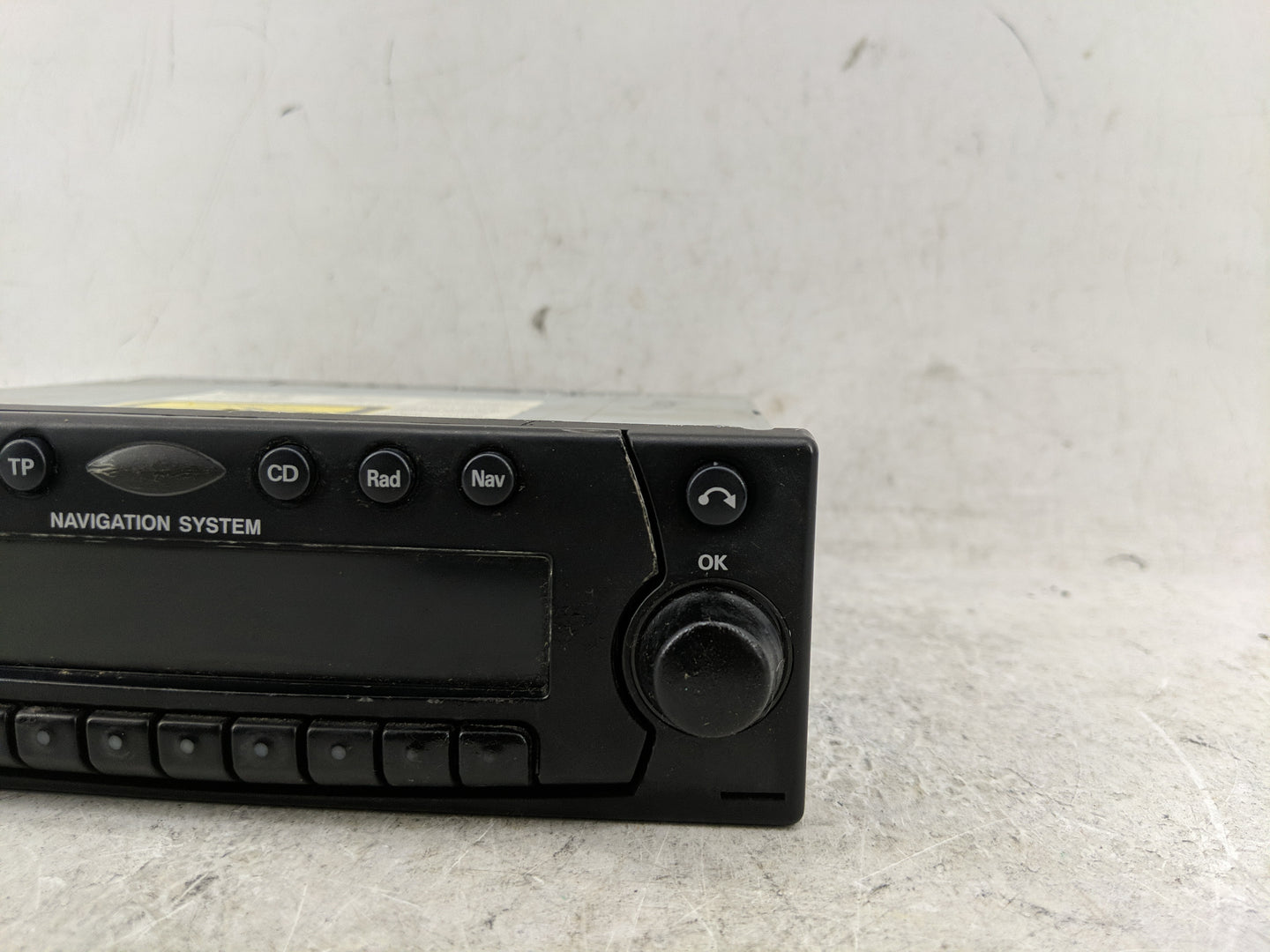 2004 Land Rover Range Rover Radio AM FM Cd Player Receiver Replacement Fits Fits 2002 2003 2005 OEM Used Auto Parts - Oemuse