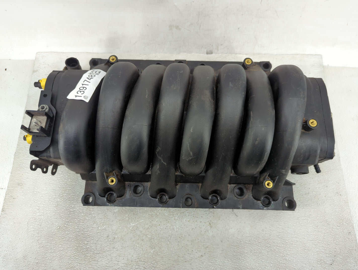 2003-2005 Land Rover Range Rover Air Intake Manifold P/N:1435 361 Fits Fits 2003 2004 2005 OEM Used Auto Parts - Oemusedauto