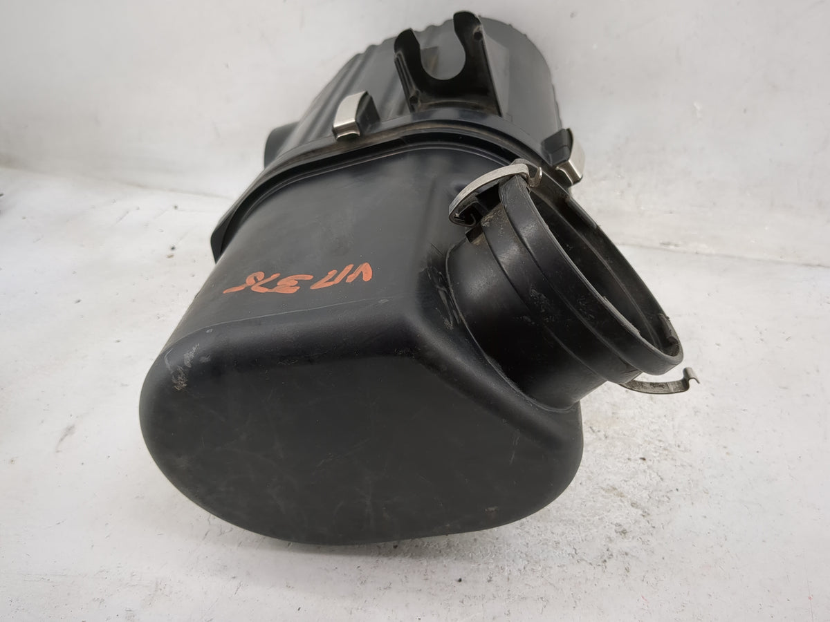 2003-2005 Land Rover Range Rover Air Cleaner Intake-duct Hose Tube 1500330 - Oemusedautoparts1.com