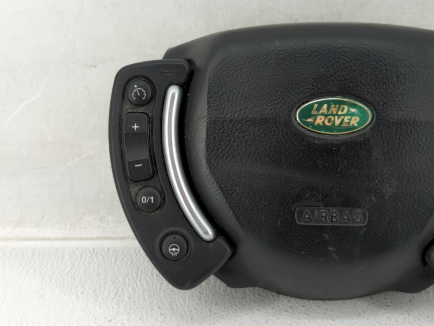 2003-2006 Land Rover Range Rover Air Bag Driver Left Steering Wheel Mounted P/N:61277057D Fits Fits 2003 2004 2005 2006 OEM 