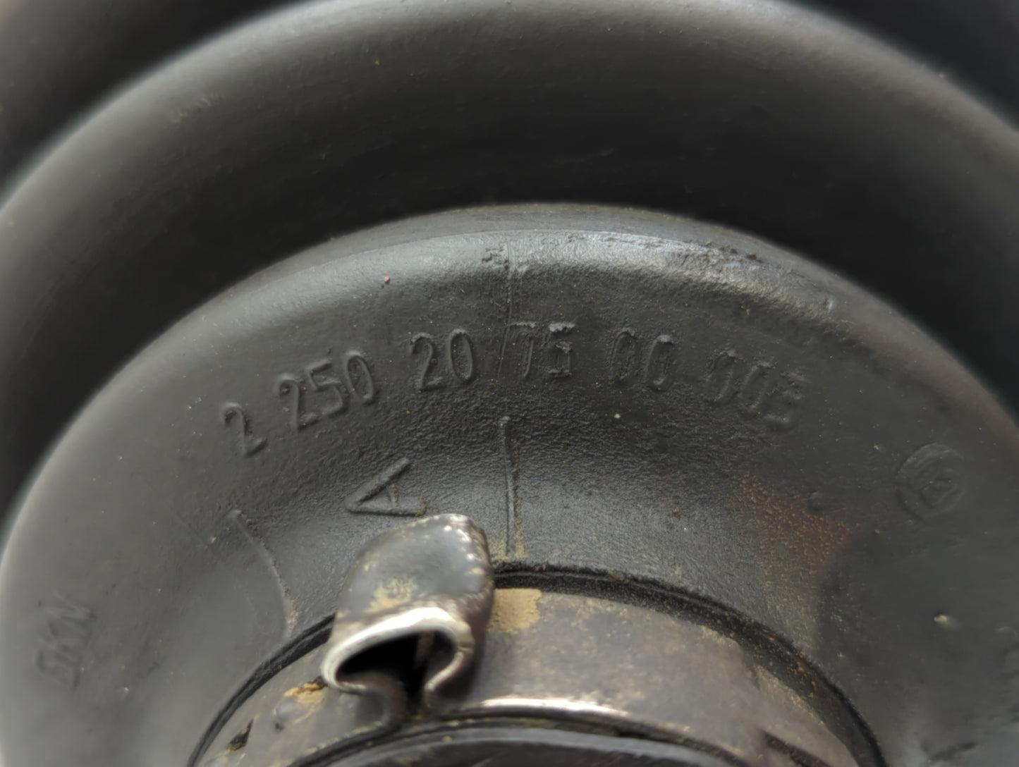 2003-2005 Land Rover Range Rover Axle Shaft Front Passenger Cv C/v - Oemusedautoparts1.com