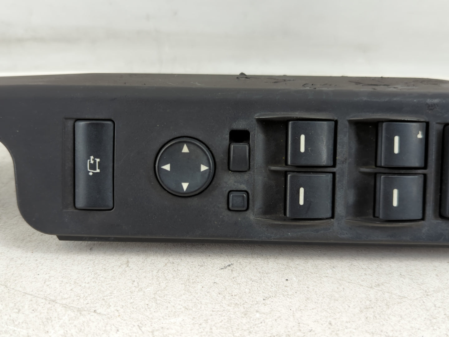 2004 Land Rover Range Rover Master Power Window Switch Replacement Driver Side Left Fits OEM Used Auto Parts - Oemusedautopa