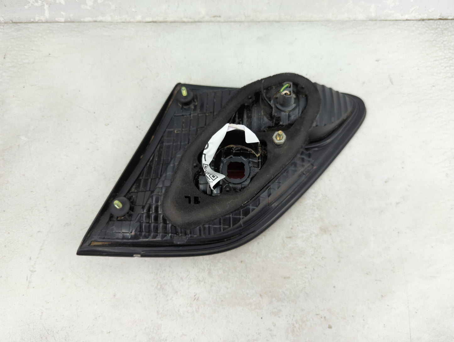 2004 Lexus Es300 Tail Light Assembly Passenger Right OEM Fits OEM Used Auto Parts - Oemusedautoparts1.com