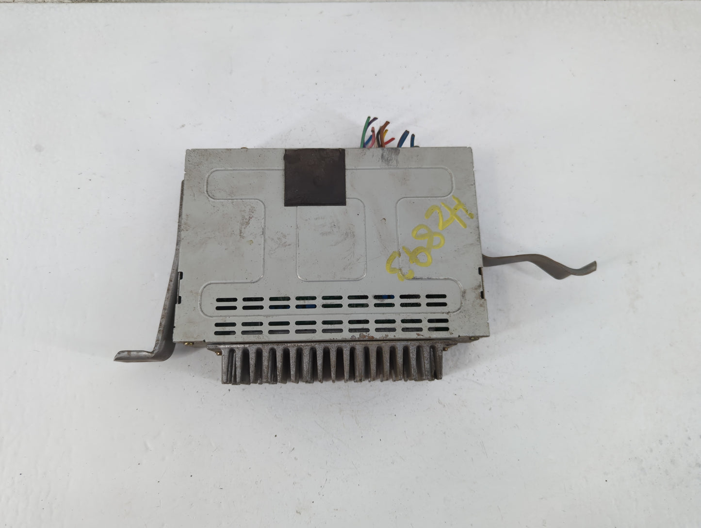 2004-2006 Lexus Es330 Radio AM FM Cd Player Receiver Replacement P/N:86100-33171 Fits Fits 2004 2005 2006 OEM Used Auto Part