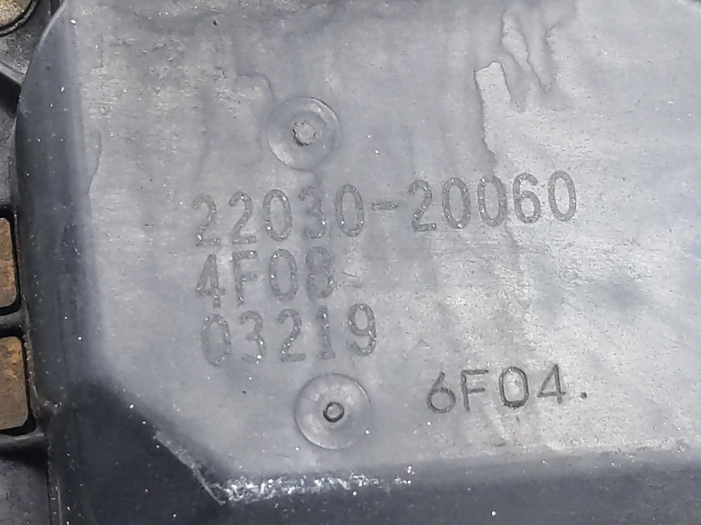 2004-2006 Lexus Es330 Throttle Body P/N:22030-20060 Fits Fits 2003 2004 2005 2006 2007 2008 2009 2010 OEM Used Auto Parts - 