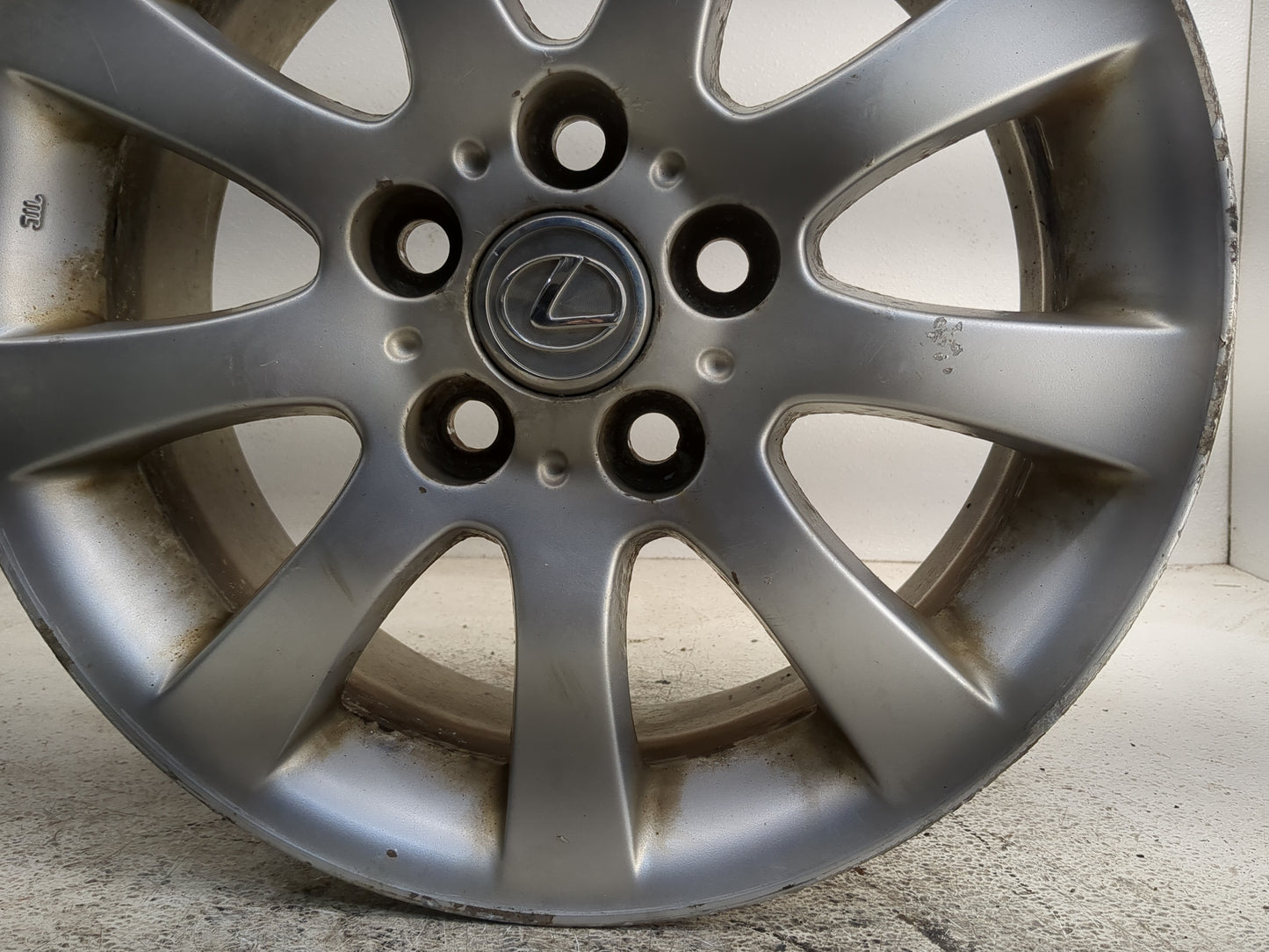 2004-2006 Lexus Es330 Oem Wheel Rim 1351842 - Oemusedautoparts1.com