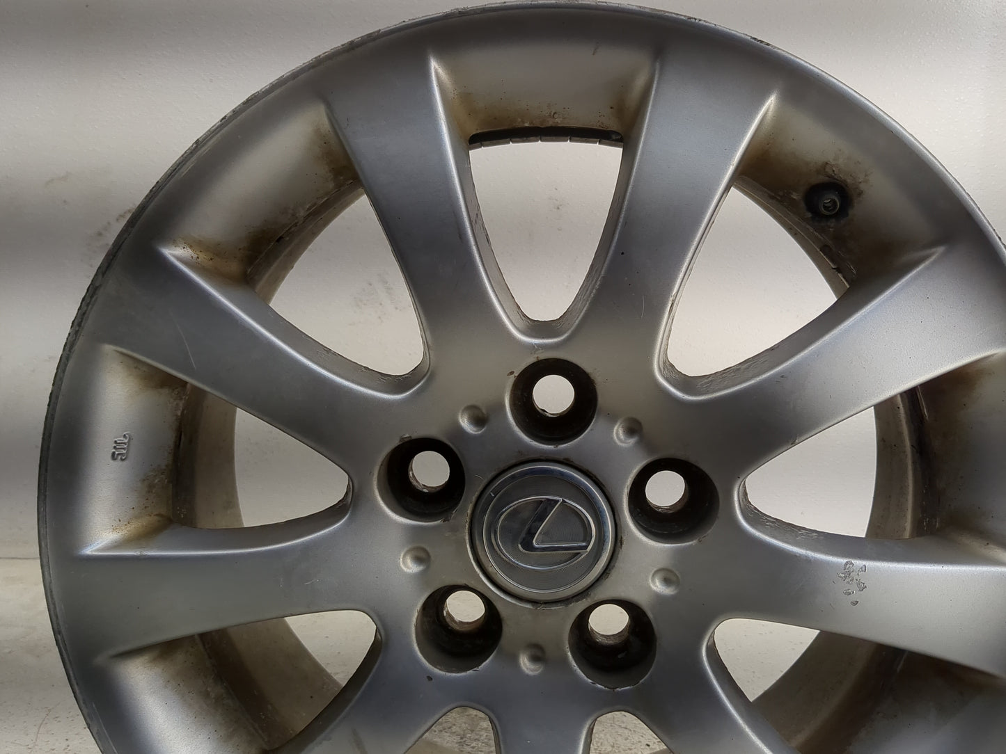 2004-2006 Lexus Es330 Oem Wheel Rim 1351842 - Oemusedautoparts1.com