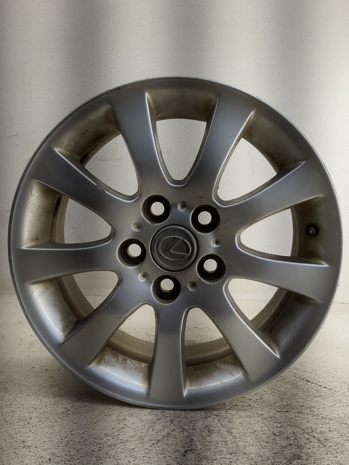 2004-2006 Lexus Es330 Oem Wheel Rim 1351844 - Oemusedautoparts1.com