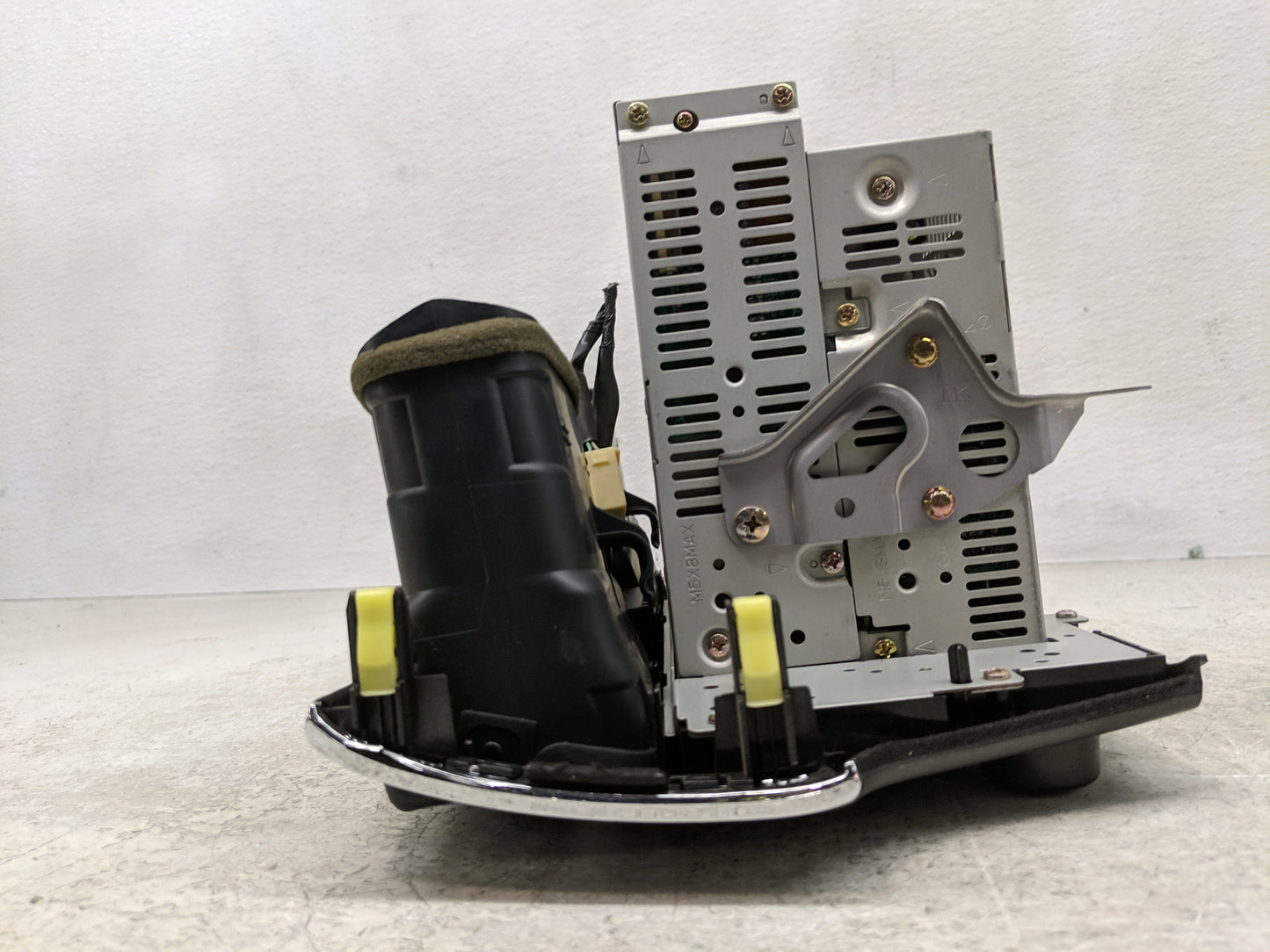 2004-2006 Lexus Es330 Radio AM FM Cd Player Receiver Replacement P/N:55660-33160 Fits Fits 2002 2003 2004 2005 2006 OEM Used