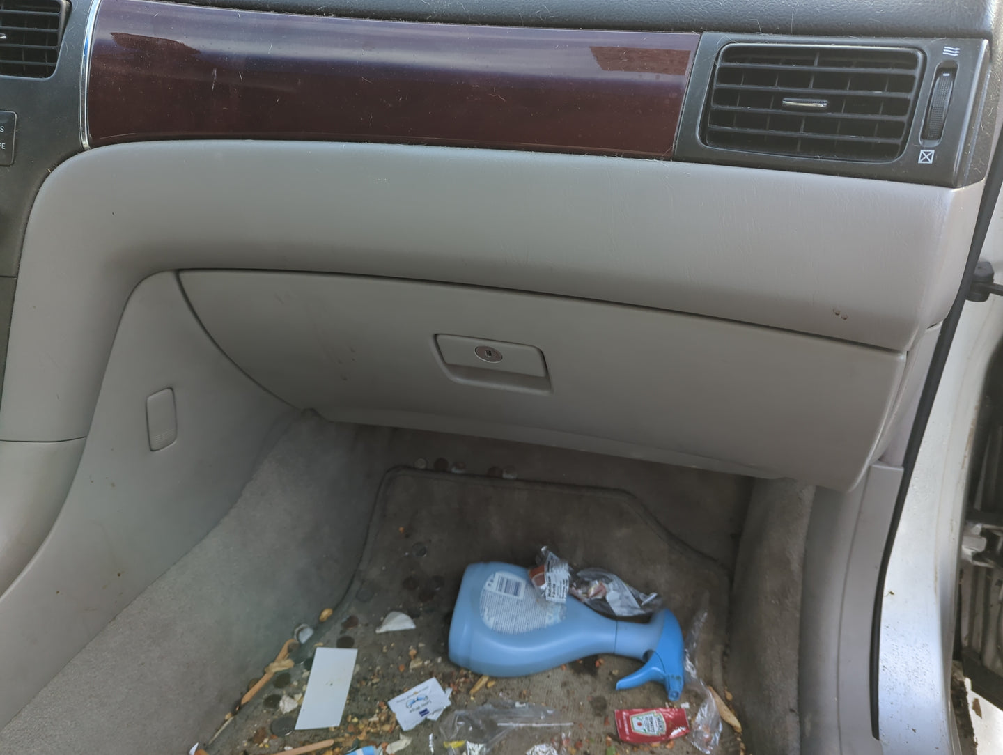2004 Lexus Es330 Passenger Glove Box Door Storage Compartment - Oemusedautoparts1.com