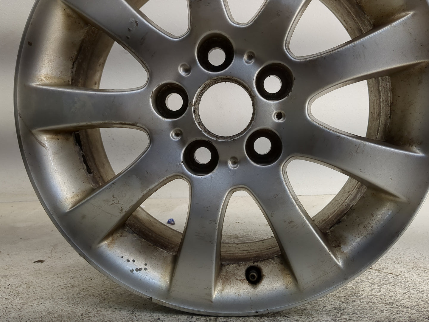 2004-2006 Lexus Es330 Oem Wheel Rim 1373864 - Oemusedautoparts1.com
