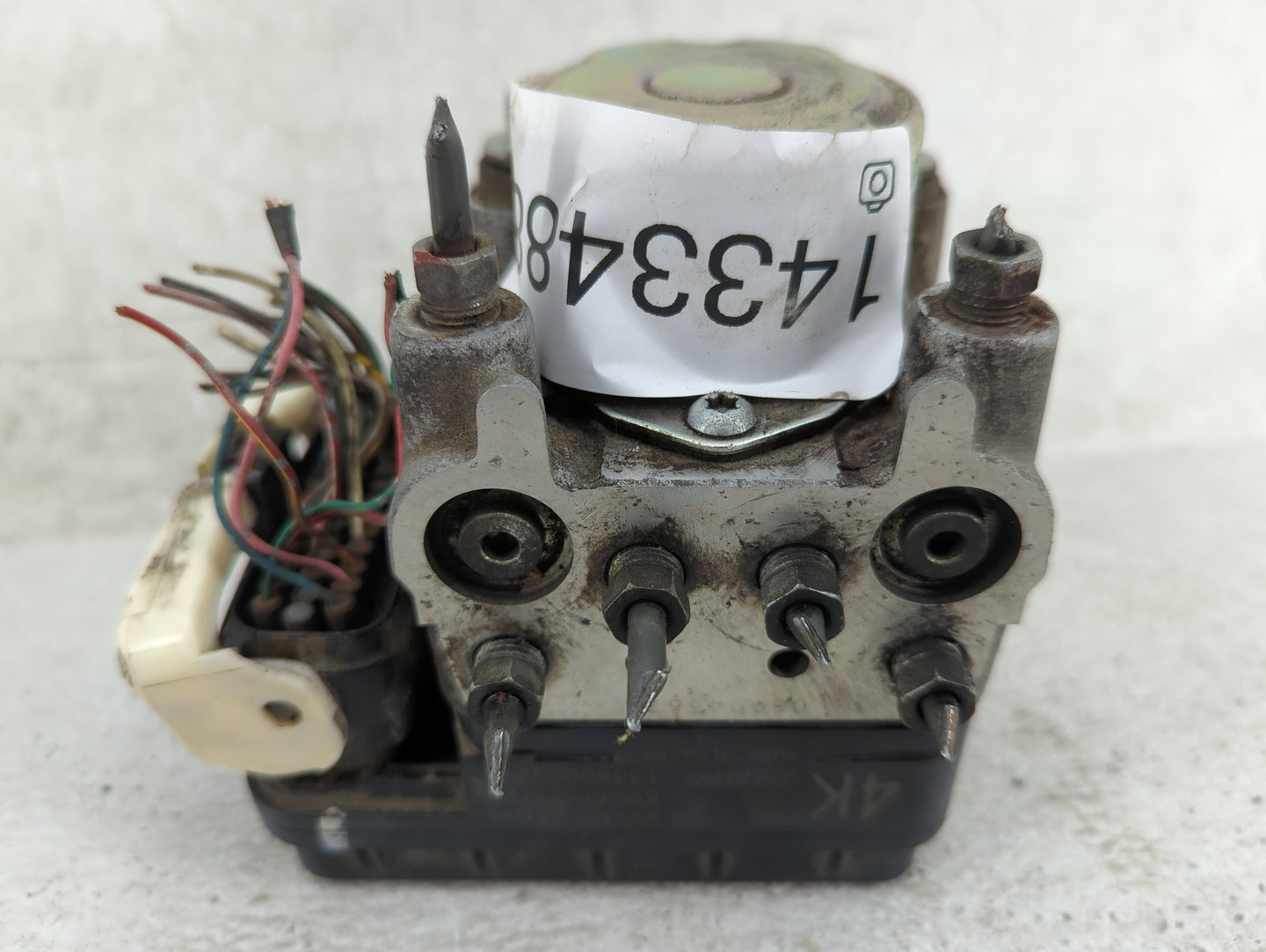 2004-2006 Lexus Es330 ABS Pump Control Module Replacement P/N:89541-33120 44510-33100 Fits Fits 2004 2005 2006 2007 OEM Used