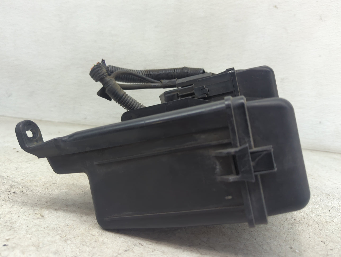 2004-2006 Lexus Es330 Fusebox Fuse Box Panel Relay Module Fits Fits 2004 2005 2006 OEM Used Auto Parts - Oemusedautoparts1.c