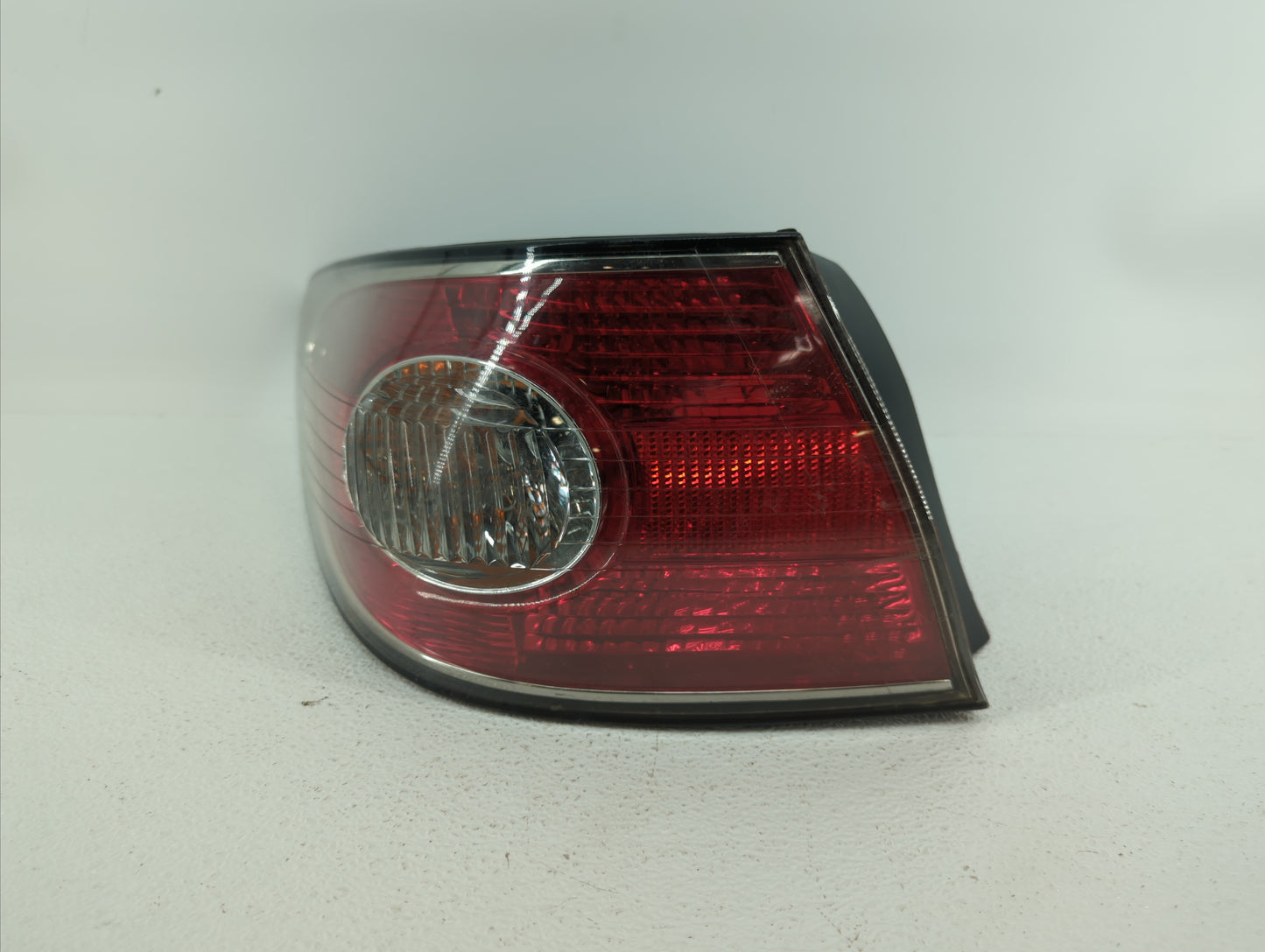 2004 Lexus Es330 Tail Light Assembly Driver Left OEM Fits Fits 2002 2003 OEM Used Auto Parts - Oemusedautoparts1.com
