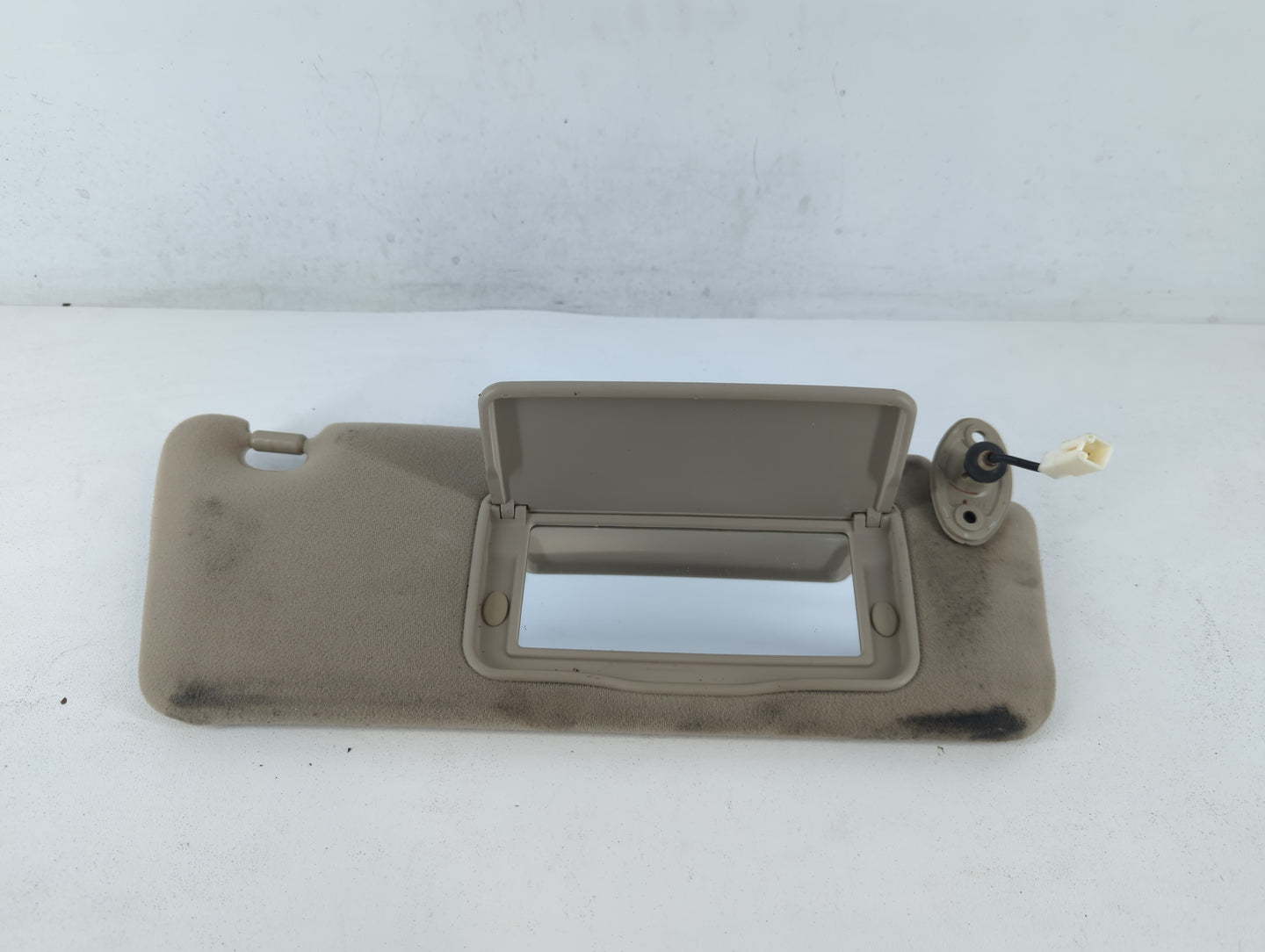 2004 Lexus Es330 Sun Visor Shade Replacement Passenger Right Mirror Fits OEM Used Auto Parts - Oemusedautoparts1.com