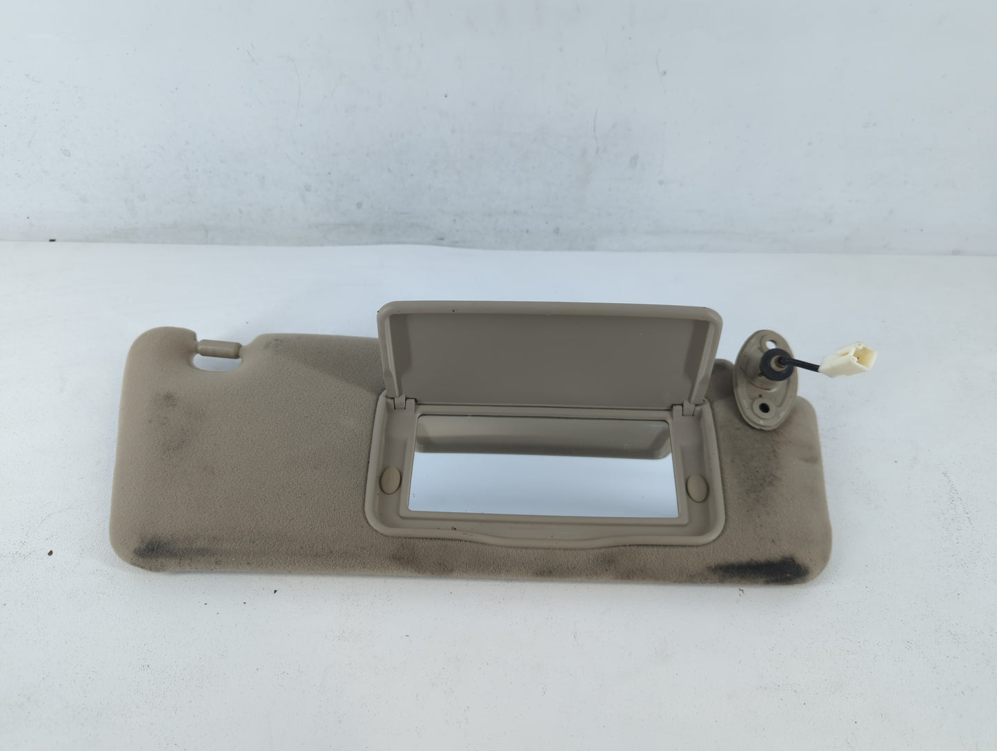 2004 Lexus Es330 Sun Visor Shade Replacement Passenger Right Mirror Fits OEM Used Auto Parts - Oemusedautoparts1.com
