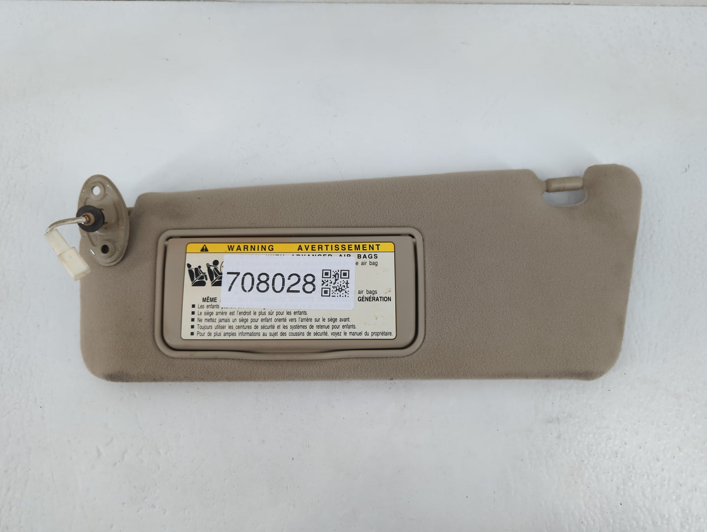 2004 Lexus Es330 Sun Visor Shade Replacement Driver Left Mirror Fits OEM Used Auto Parts - Oemusedautoparts1.com