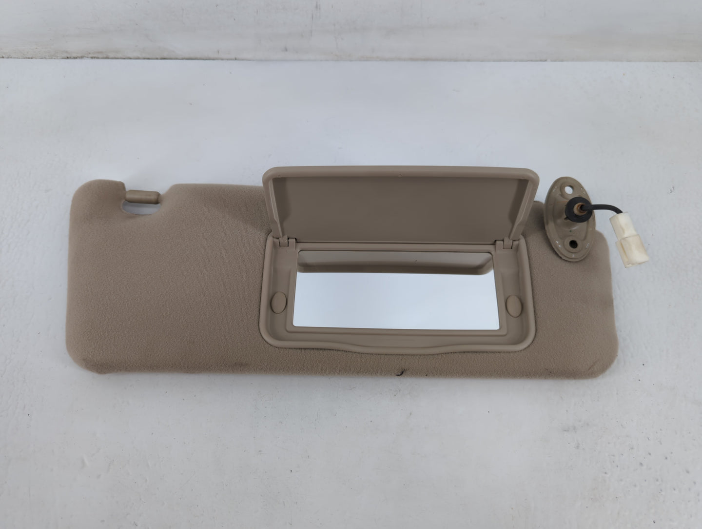 2004 Lexus Es330 Sun Visor Shade Replacement Passenger Right Mirror Fits OEM Used Auto Parts - Oemusedautoparts1.com