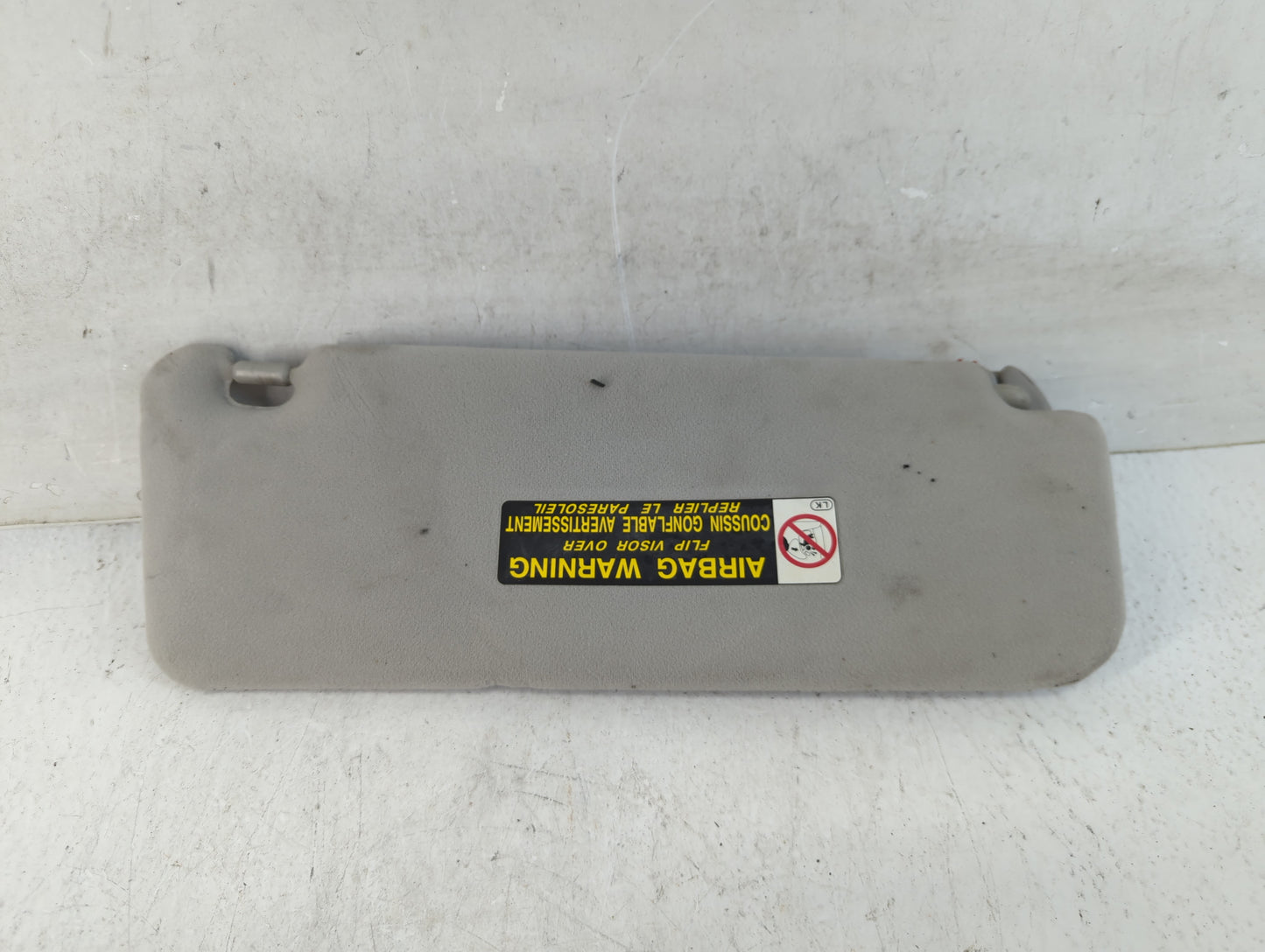 2004 Lexus Es330 Sun Visor Shade Replacement Driver Left Mirror Fits OEM Used Auto Parts - Oemusedautoparts1.com