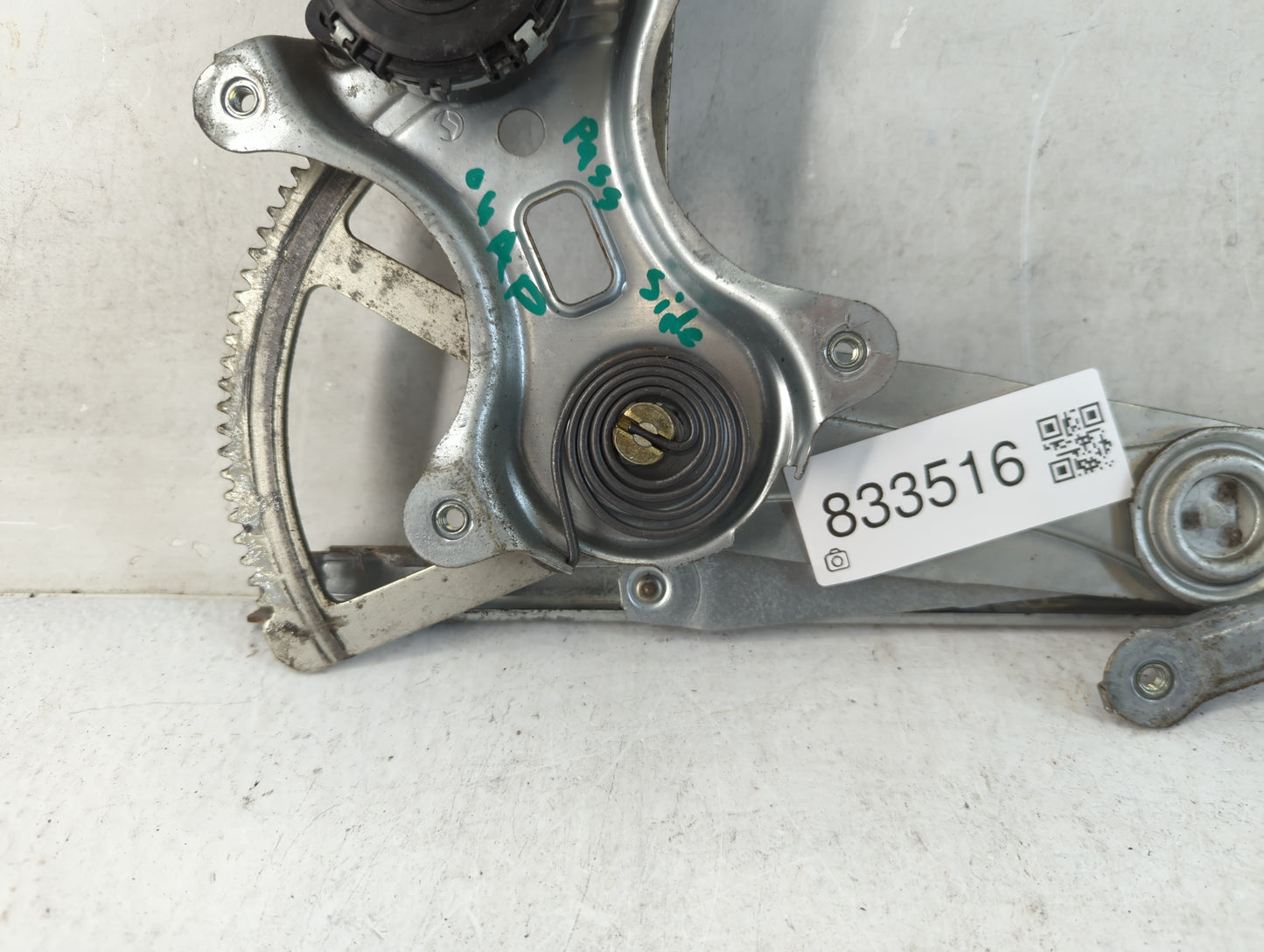 2004-2006 Lexus Es330 Window Regulator Passenger Front - Oemusedautoparts1.com