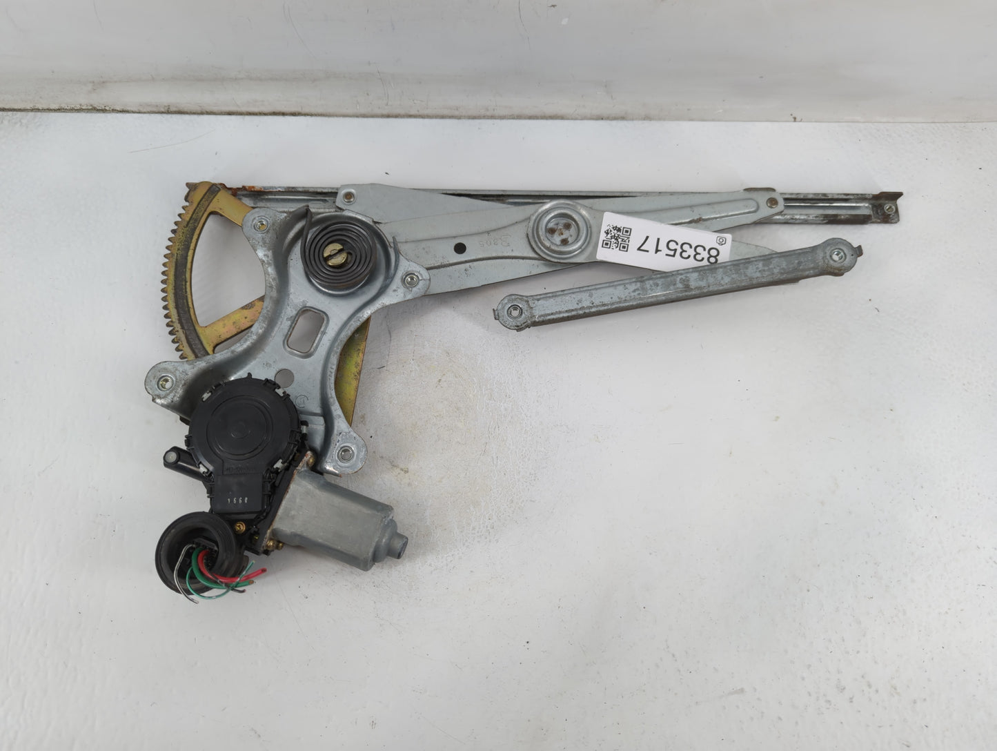 2004-2006 Lexus Es330 Driver Left Front Window Regulator - Oemusedautoparts1.com