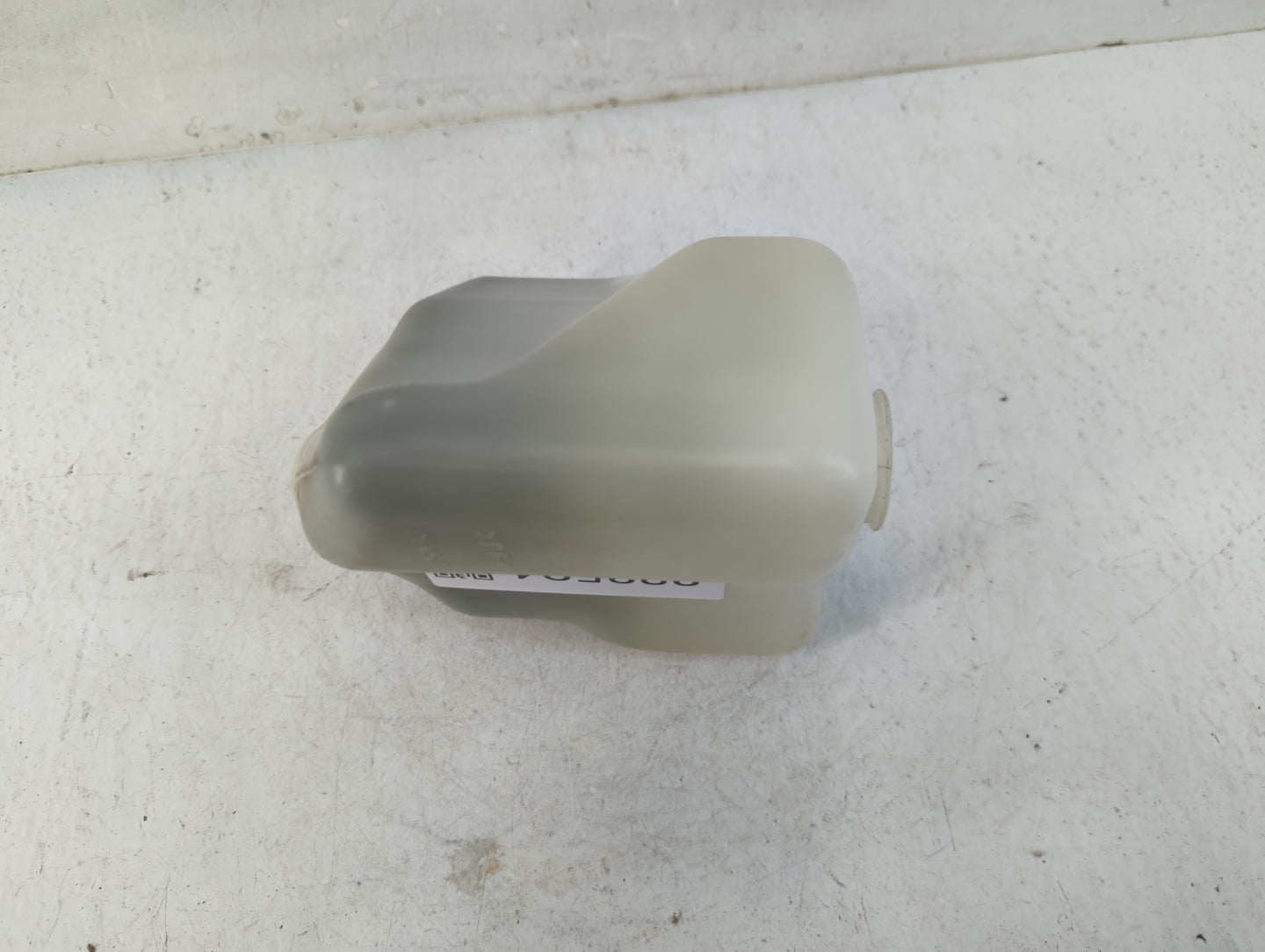 2004-2006 Lexus Es330 Radiator Coolant Overflow Expansion Tank Bottle 833524 - Oemusedautoparts1.com