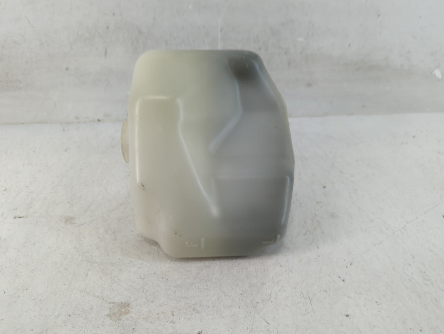 2004-2006 Lexus Es330 Radiator Coolant Overflow Expansion Tank Bottle 833524 - Oemusedautoparts1.com