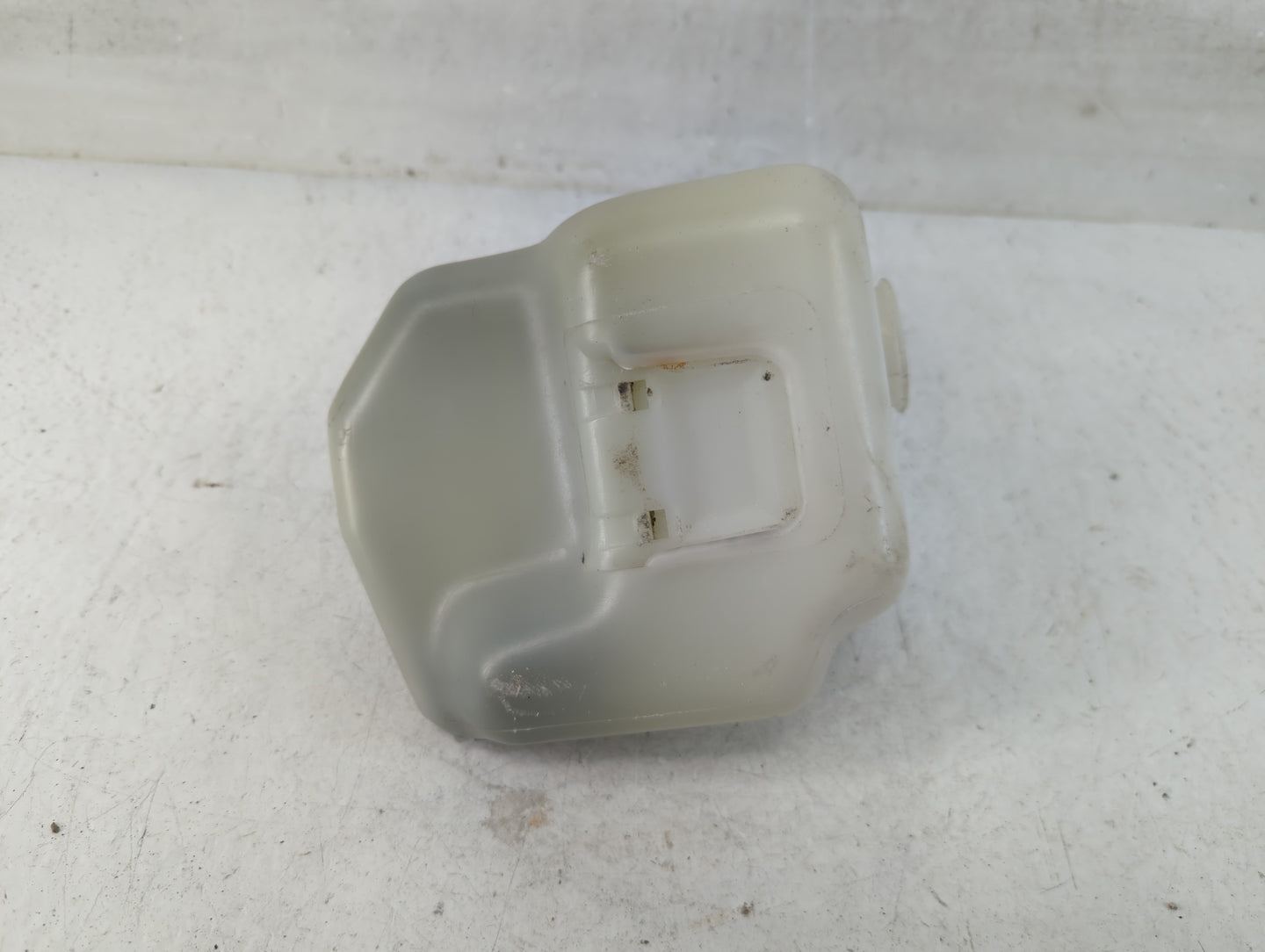 2004-2006 Lexus Es330 Radiator Coolant Overflow Expansion Tank Bottle 833524 - Oemusedautoparts1.com