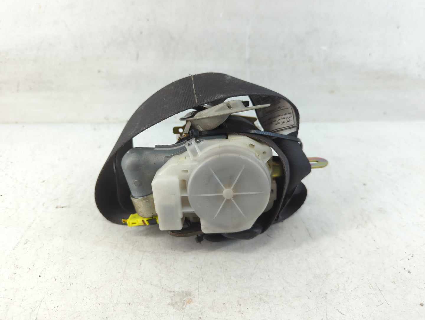 2004-2006 Lexus Es330 Passenger Front Seatbelt Buckle - Oemusedautoparts1.com