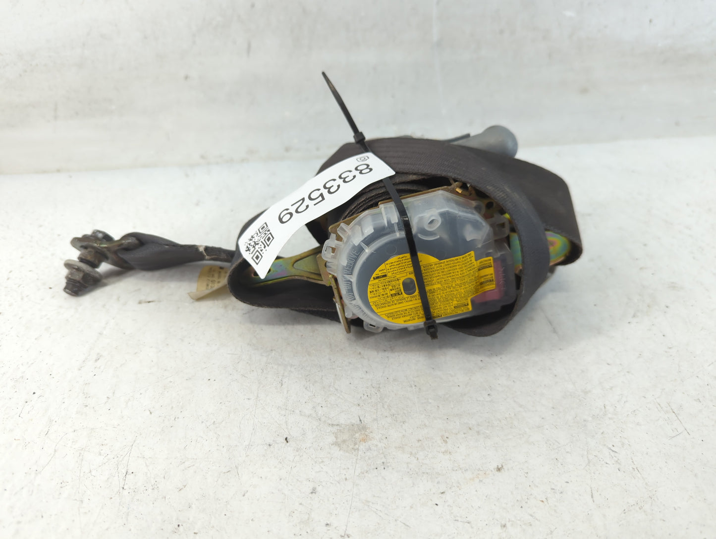 2004-2004 Lexus Es330 Driver Seatbelt Buckle - Oemusedautoparts1.com