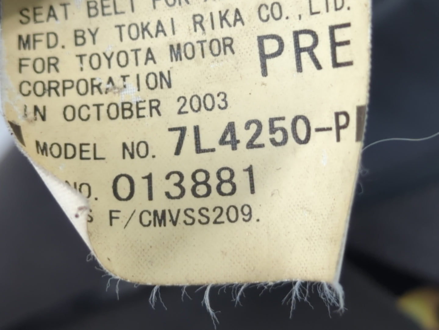 2004-2004 Lexus Es330 Driver Seatbelt Buckle - Oemusedautoparts1.com