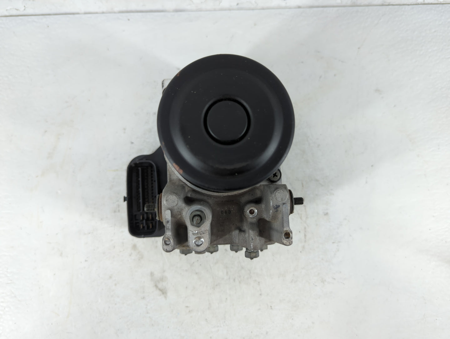 2004-2006 Lexus Ls430 ABS Pump Control Module Replacement P/N:89541-20120 44540-50040 Fits Fits 2004 2005 2006 OEM Used Auto