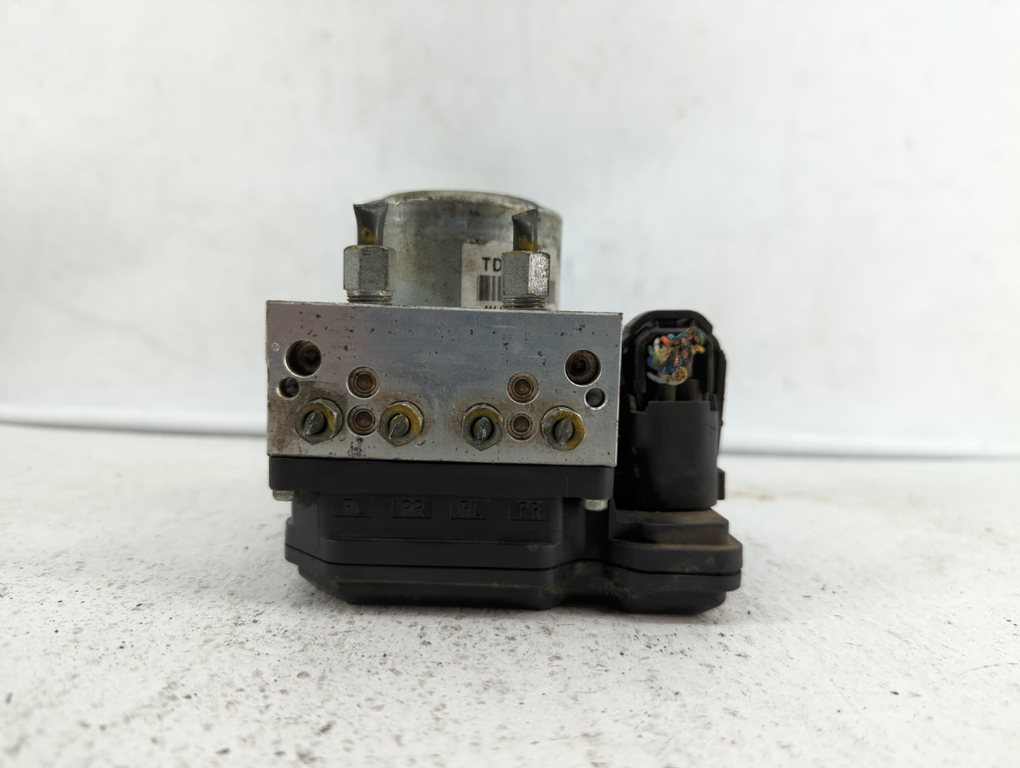 2004-2006 Lexus Ls430 ABS Pump Control Module Replacement P/N:47660 1KC3B Fits Fits 2004 2005 2006 OEM Used Auto Parts - Oem