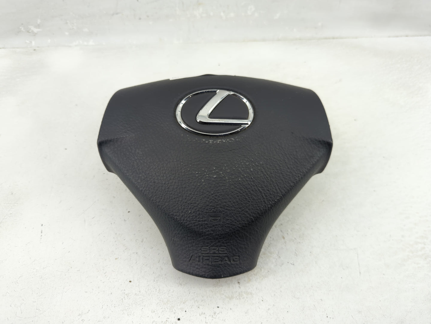 2004 Lexus Rx300 Air Bag Driver Left Steering Wheel Mounted Fits Fits 2005 2006 2007 2008 2009 OEM Used Auto Parts - Oemused