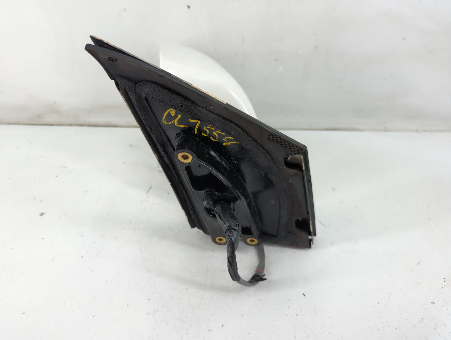 2004-2006 Lexus Rx330 Driver Side View Mirror - Left Door Mirror OEM Used - Oemusedautoparts1.com