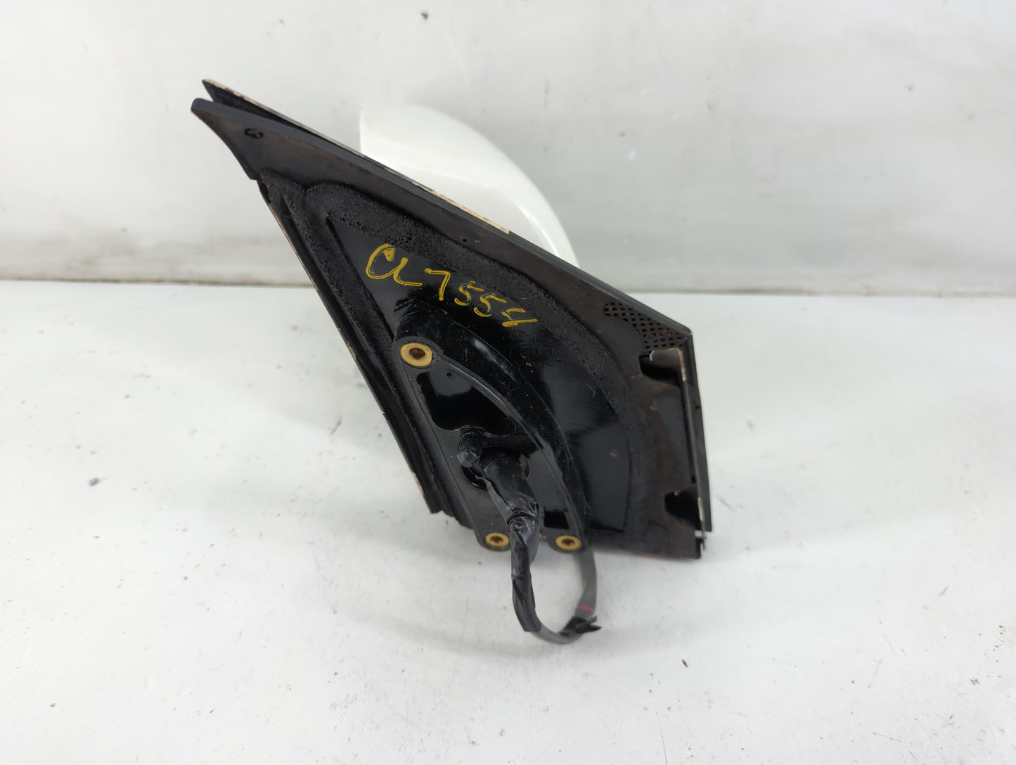 2004-2006 Lexus Rx330 Driver Side View Mirror - Left Door Mirror OEM Used - Oemusedautoparts1.com