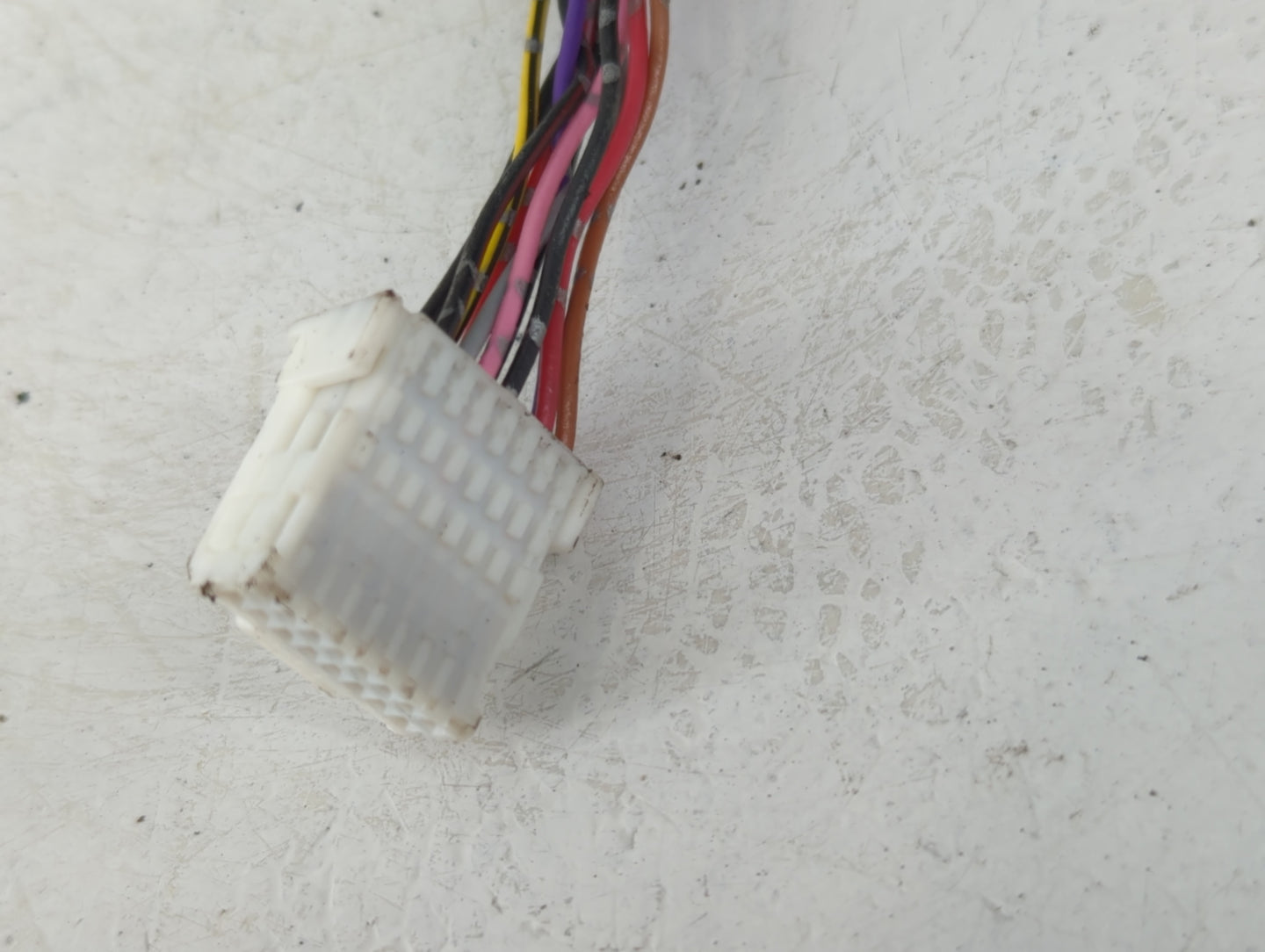 2004-2006 Lexus Rx330 Driver Side View Mirror - Left Door Mirror OEM Used - Oemusedautoparts1.com