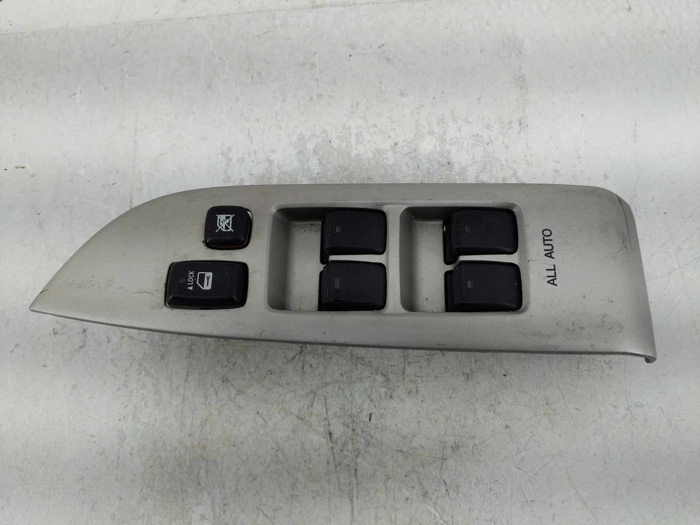 2004 Lexus Rx330 Master Power Window Switch Replacement Driver Side Left P/N:84040-0E011 Fits OEM Used Auto Parts - Oemuseda