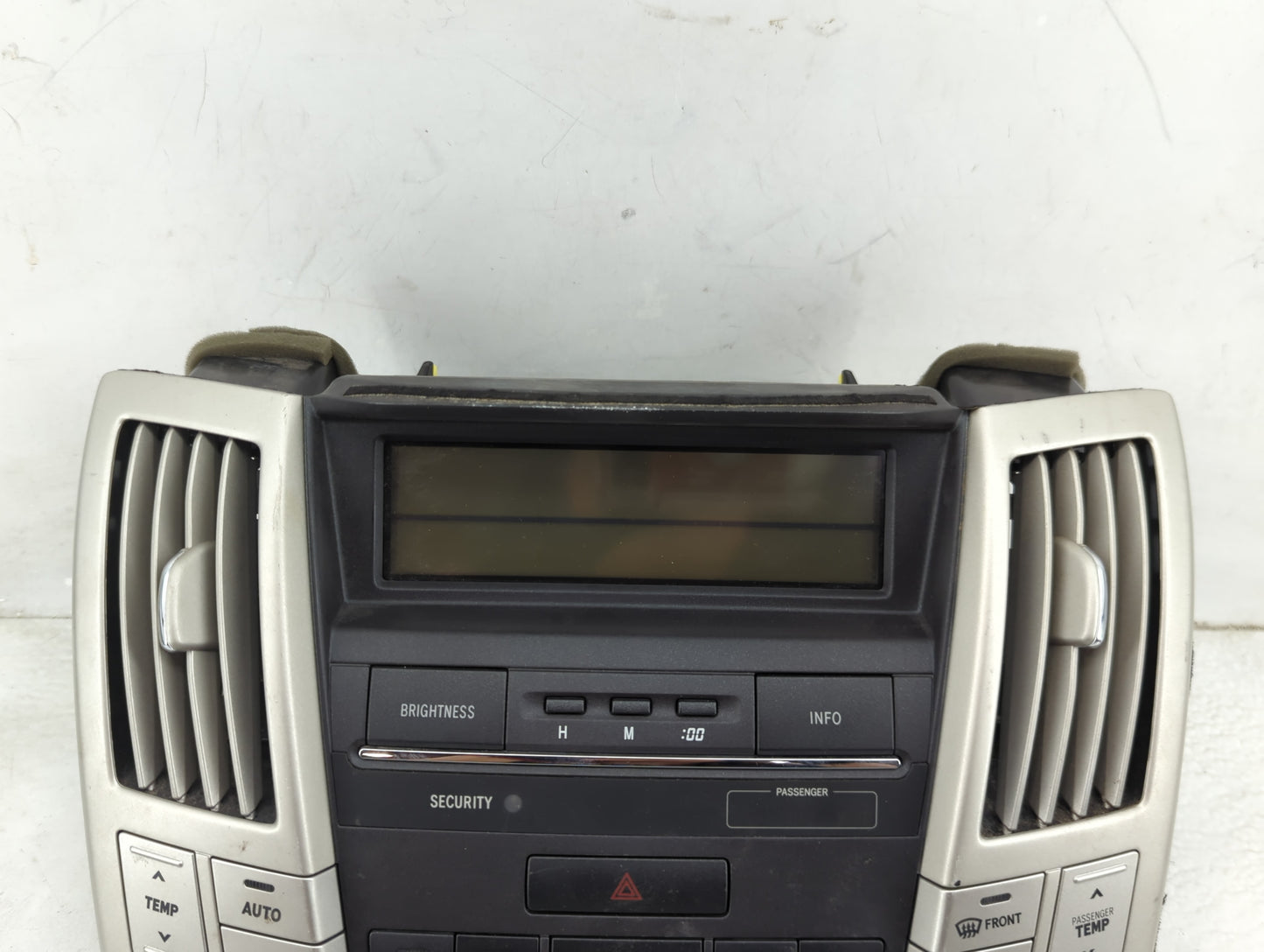 2004-2006 Lexus Rx330 Climate Control Module Temperature AC/Heater Replacement P/N:84010-0E011 Fits OEM Used Auto Parts - Oe