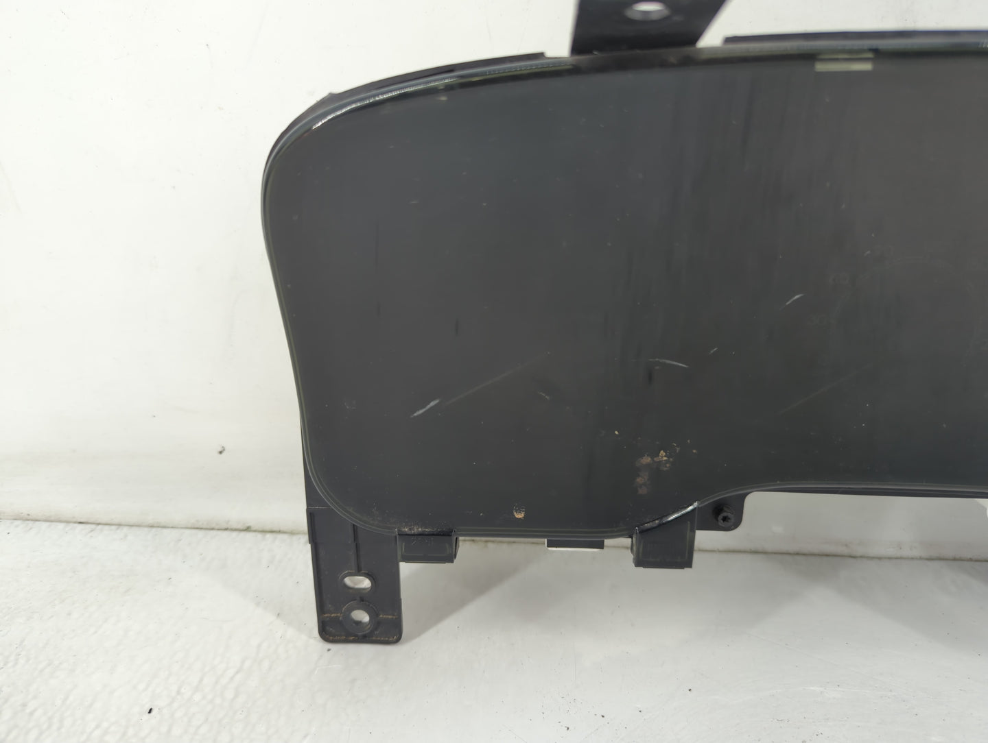 2004-2005 Lincoln Aviator Instrument Cluster Speedometer Gauges P/N:VP3L7F-10A855-AB Fits Fits 2004 2005 OEM Used Auto Parts