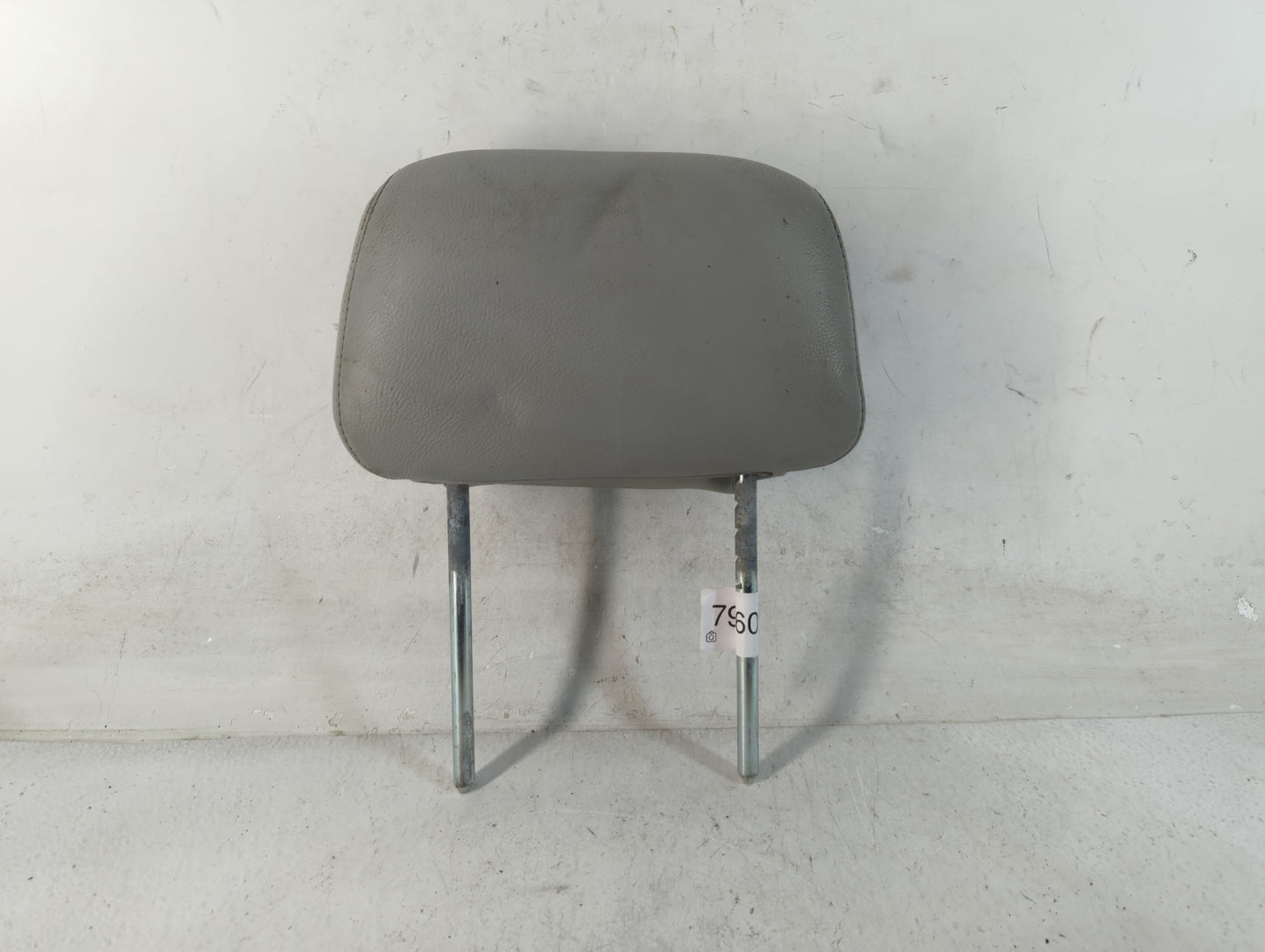 2004-2005 Lincoln Aviator Headrest Head Rest Front Driver Passenger Seat Fits Fits 2004 2005 OEM Used Auto Parts - Oemusedau