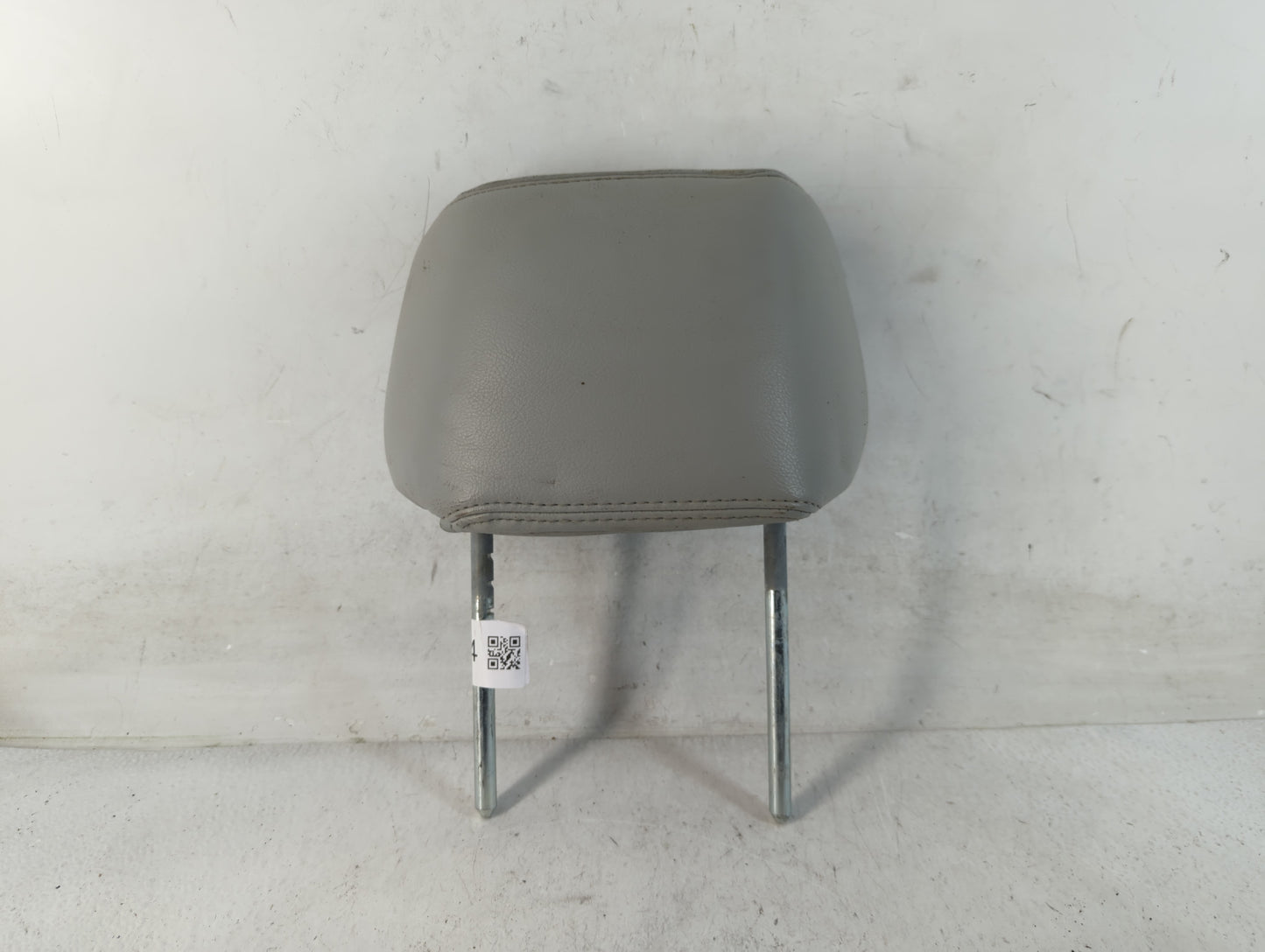 2004-2005 Lincoln Aviator Headrest Head Rest Front Driver Passenger Seat Fits Fits 2004 2005 OEM Used Auto Parts - Oemusedau