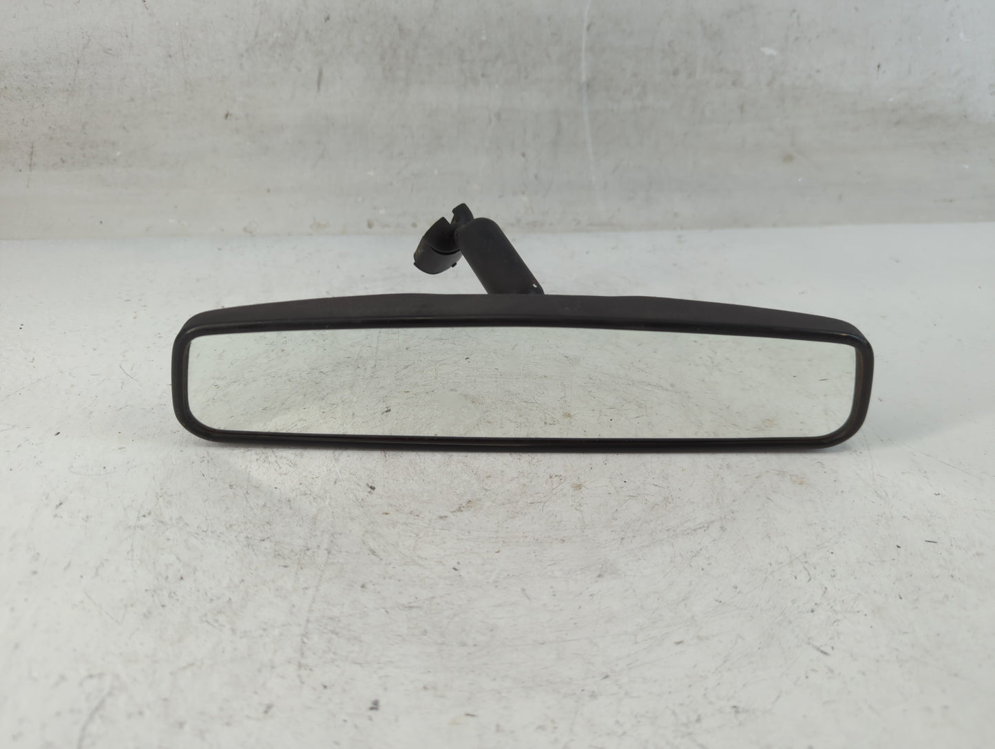2004 Lincoln Aviator Interior Rear View Mirror Replacement OEM P/N:E8011083 Fits OEM Used Auto Parts - Oemusedautoparts1.com